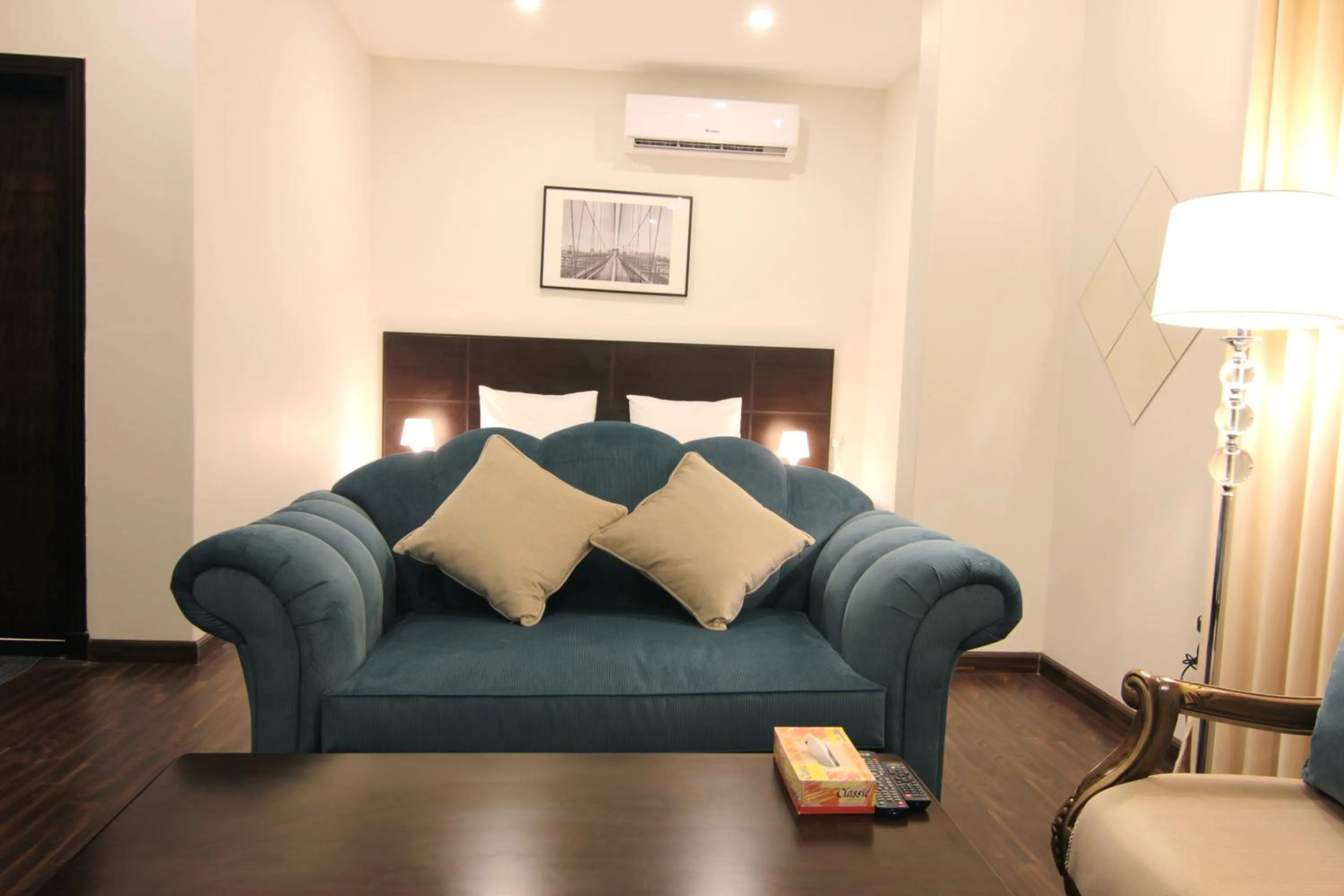 Seating area in Towlan Al Rawdah