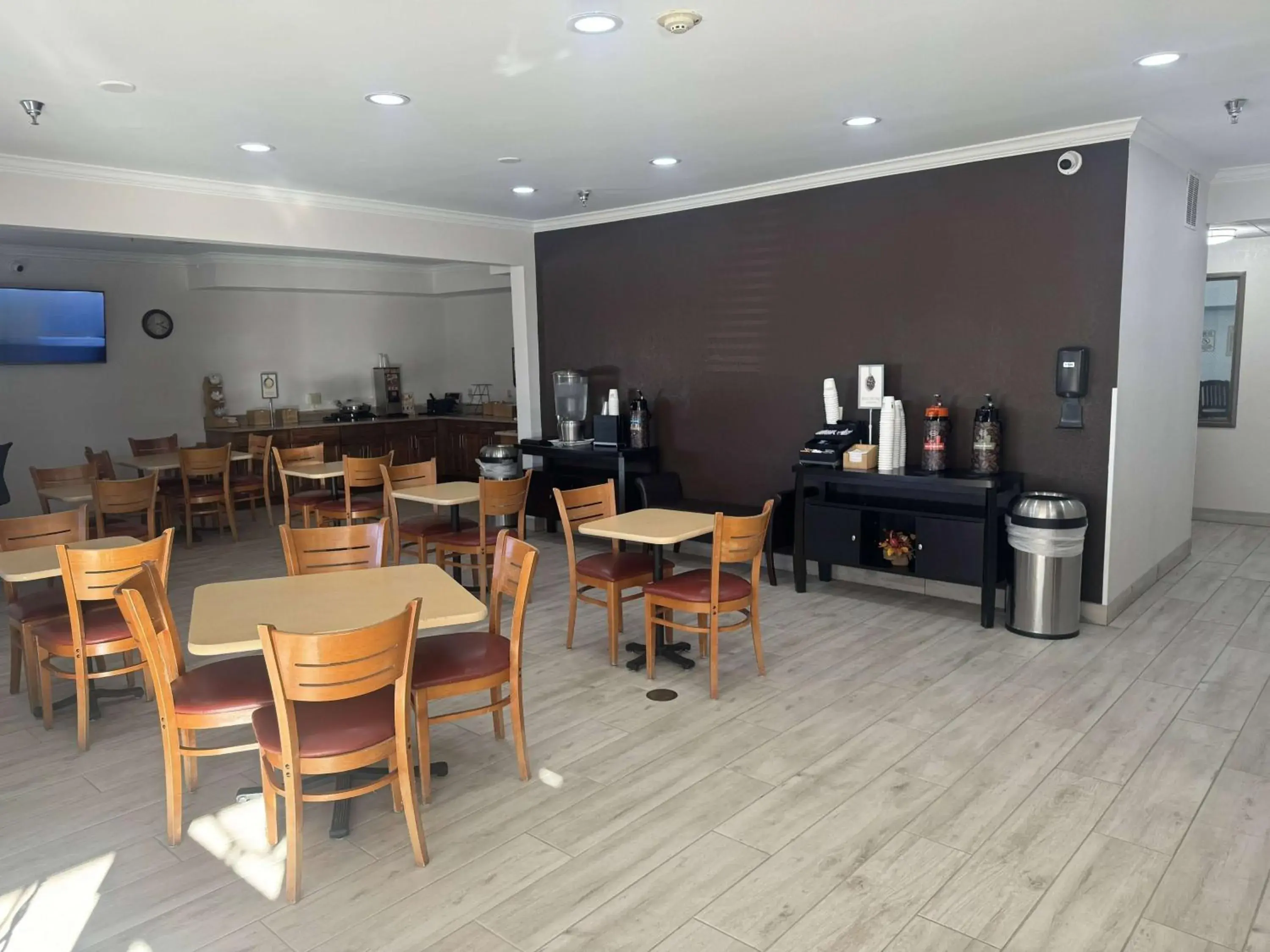 Property building in Wingate by Wyndham Sioux City Property building in Wingate by Wyndham Sioux City