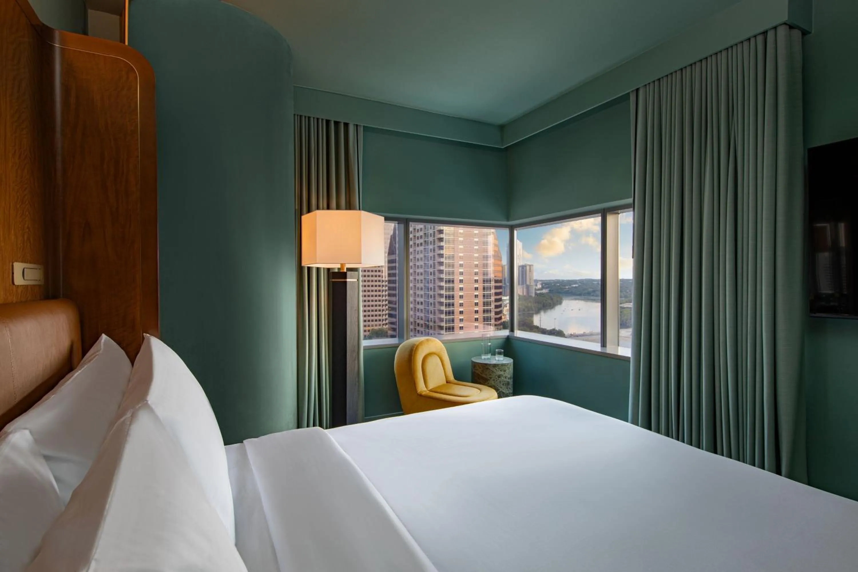 Bedroom, Bed in W Austin