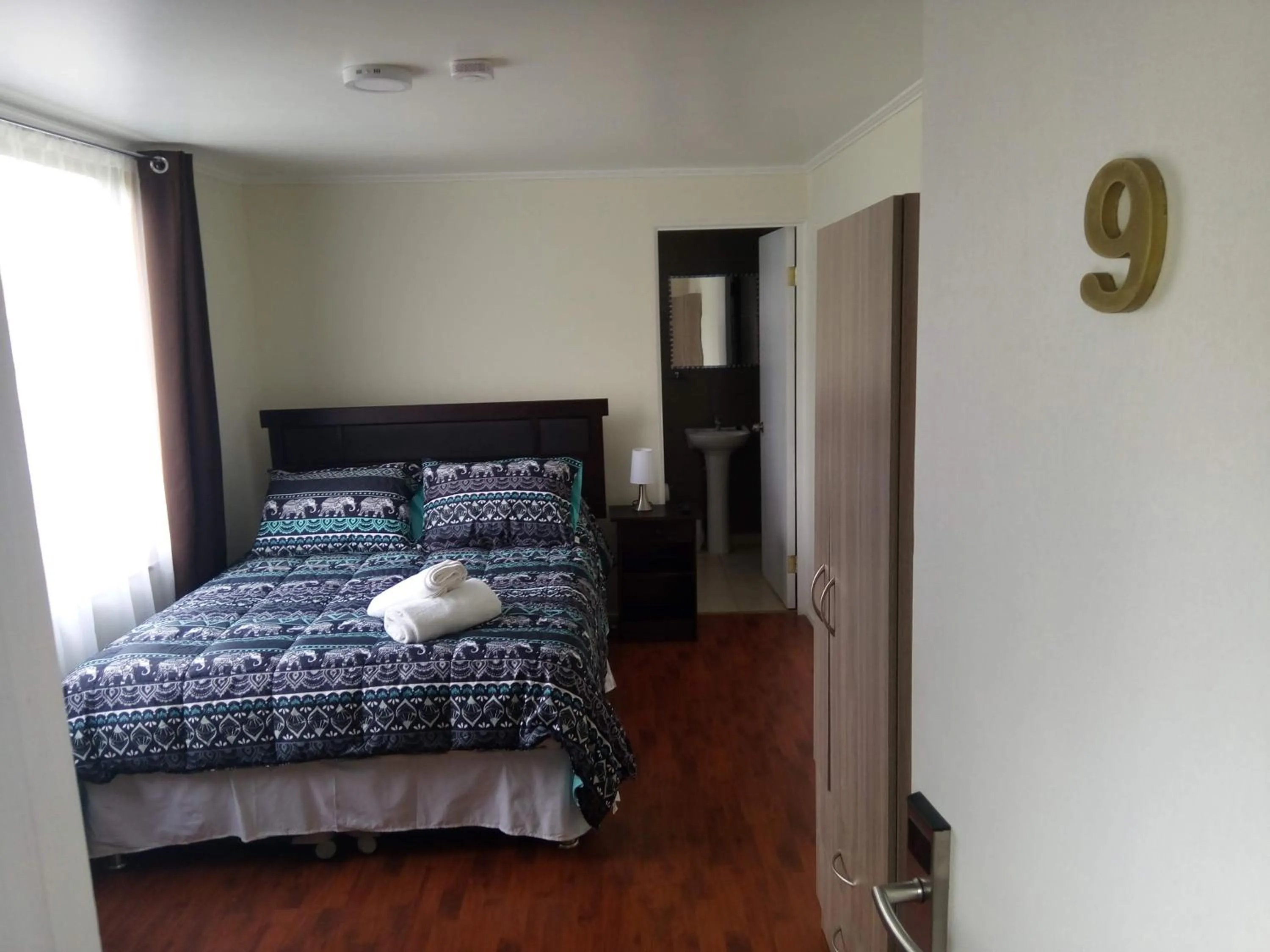 Bed in Hostal Los Castaños