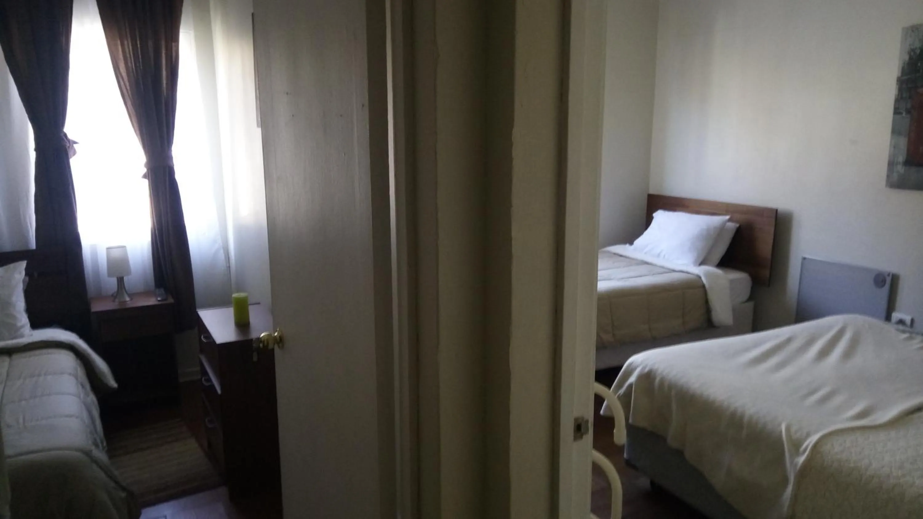 Bed in Hostal Los Castaños