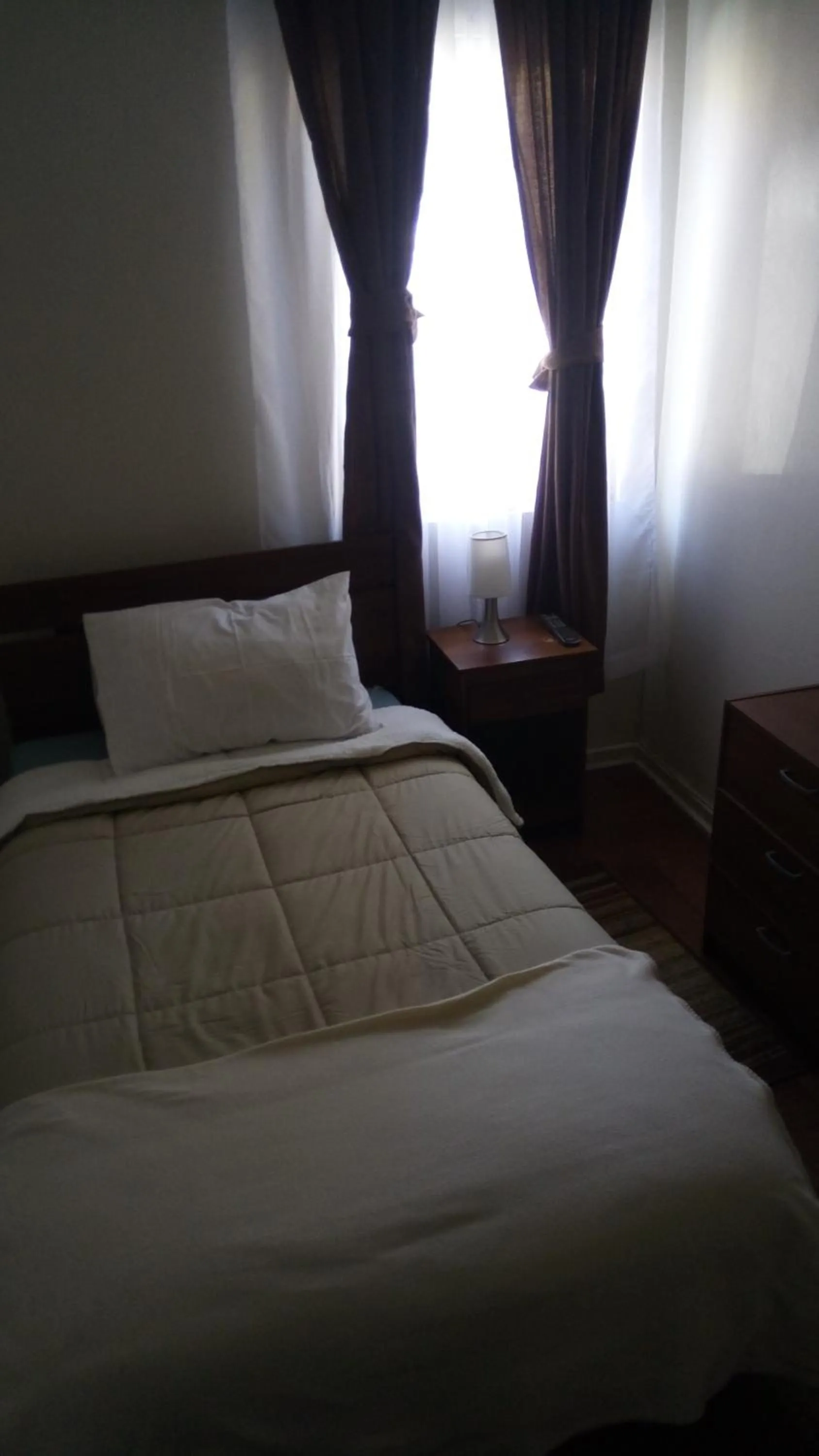 Bed in Hostal Los Castaños