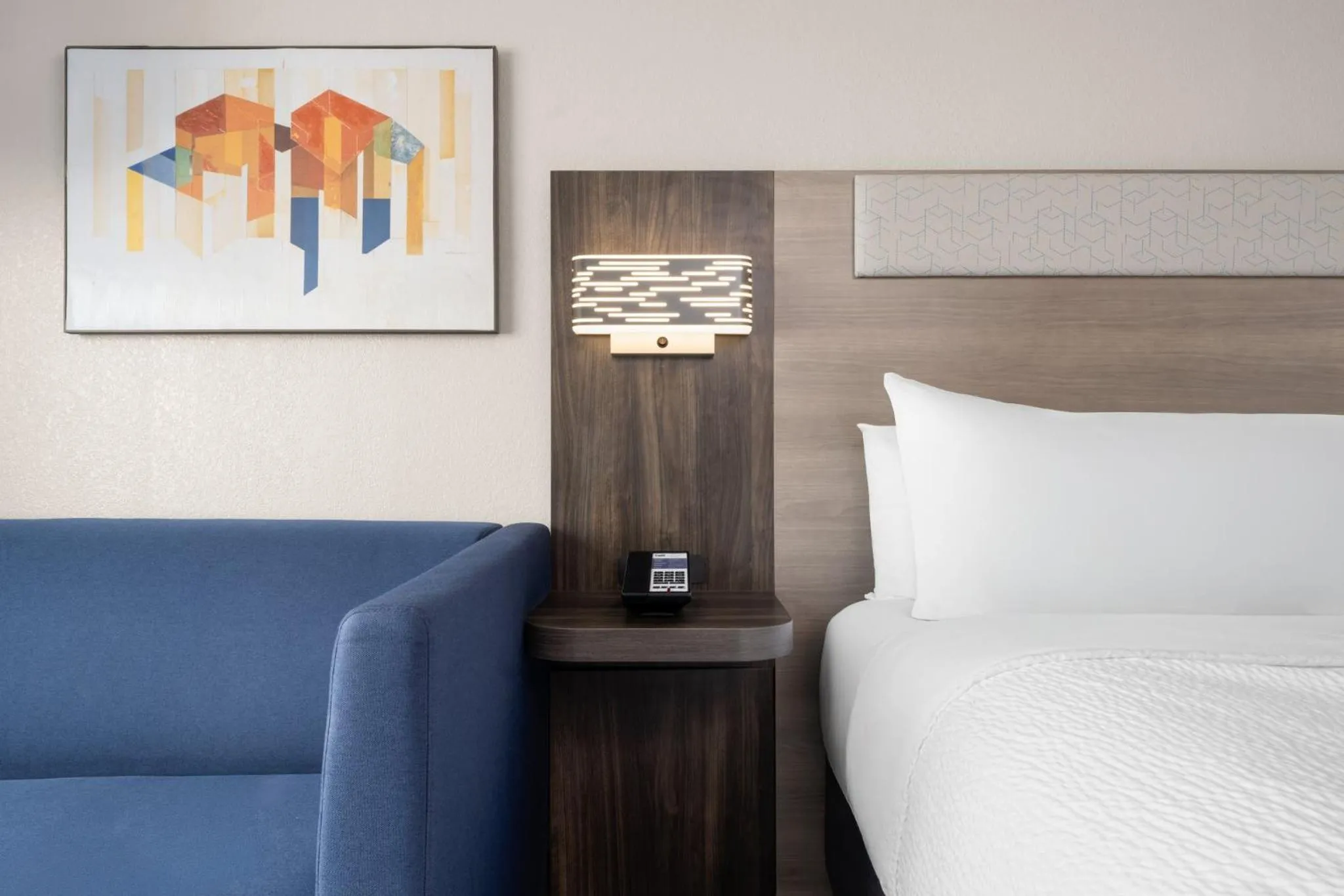 Photo of the whole room, Bed in Holiday Inn Express Tifton by IHG