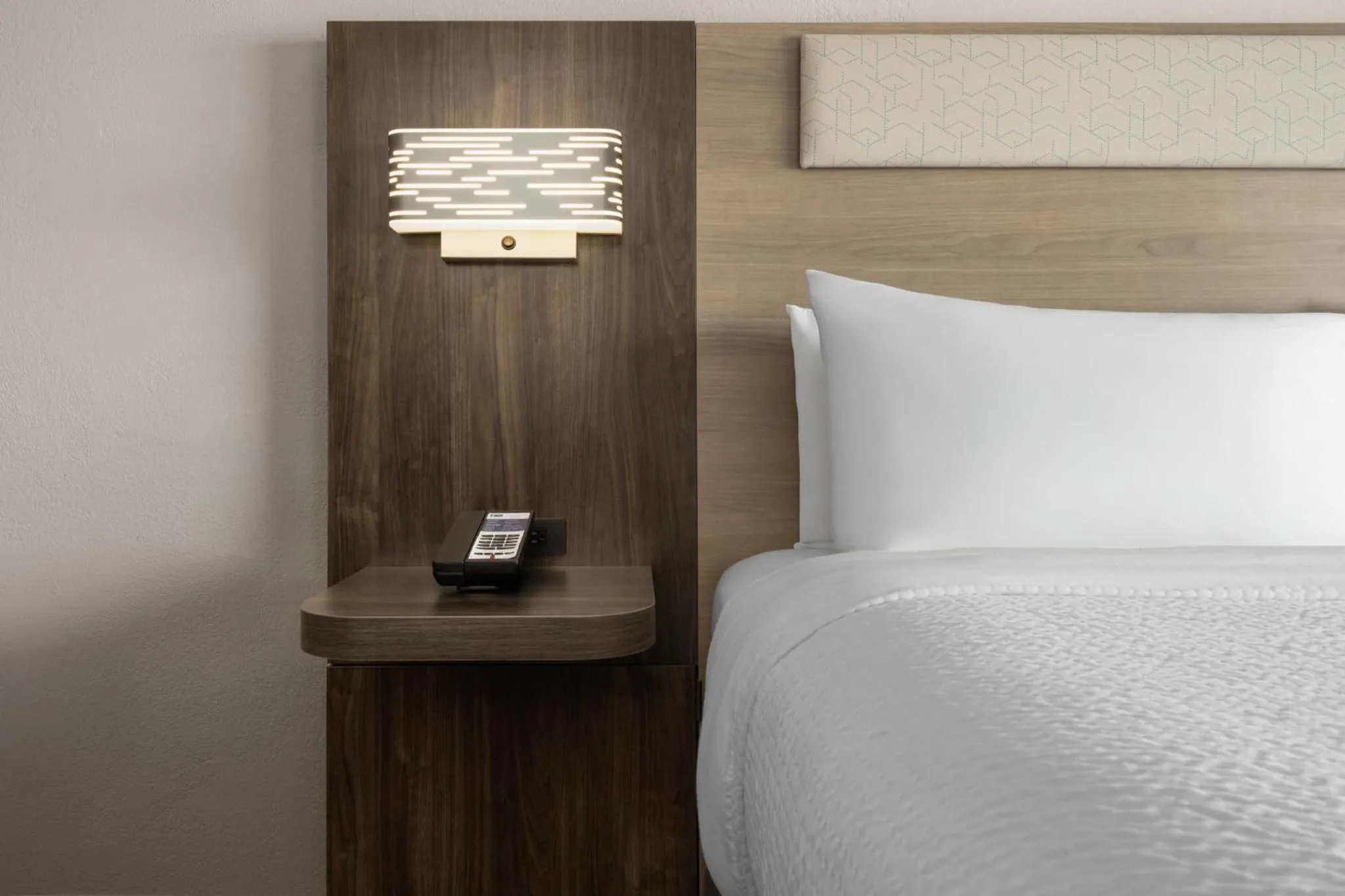 Photo of the whole room, Bed in Holiday Inn Express Tifton by IHG