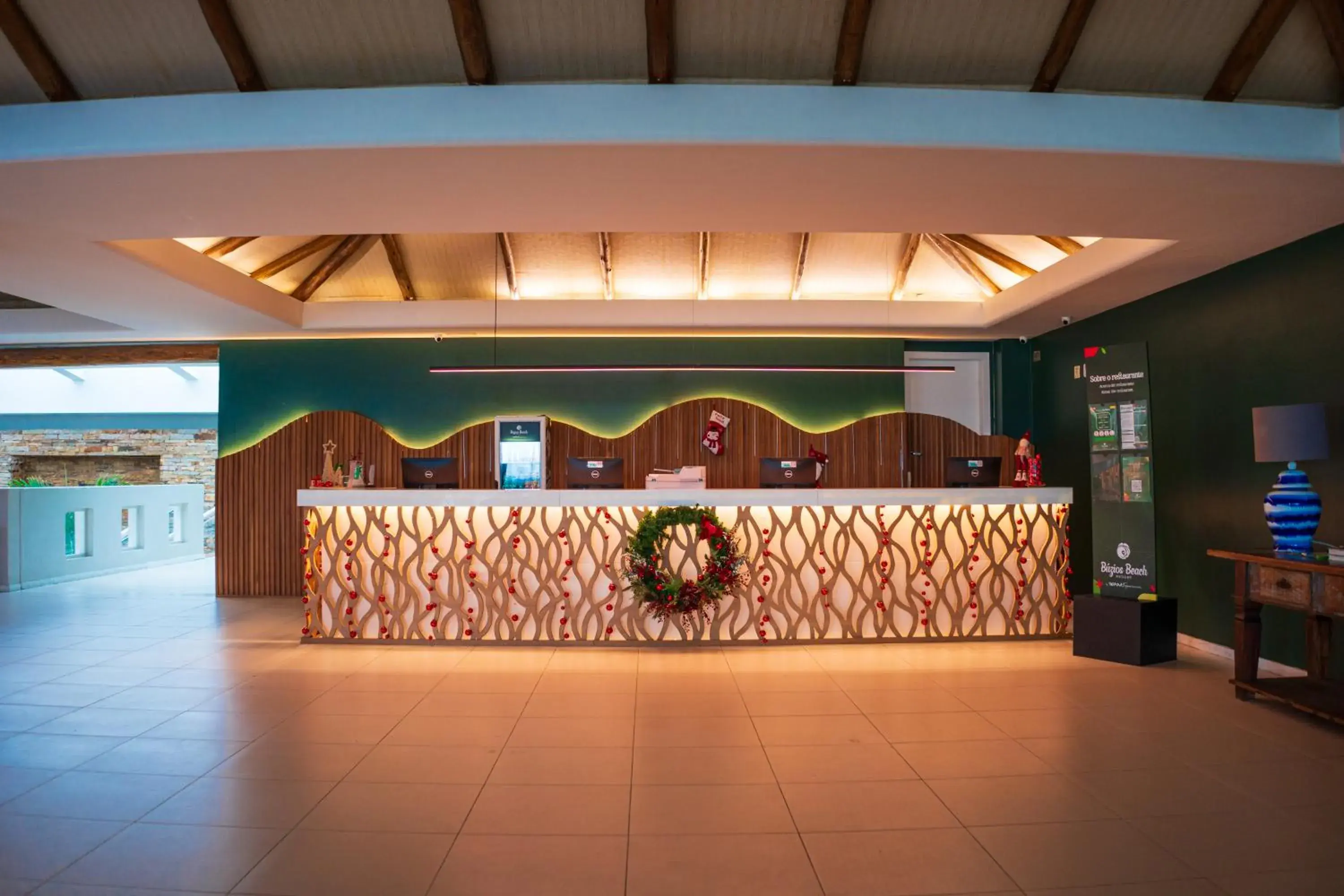 Lobby or reception in Búzios Beach Resort by WAM Experience Lobby or reception in Búzios Beach Resort by WAM Experience