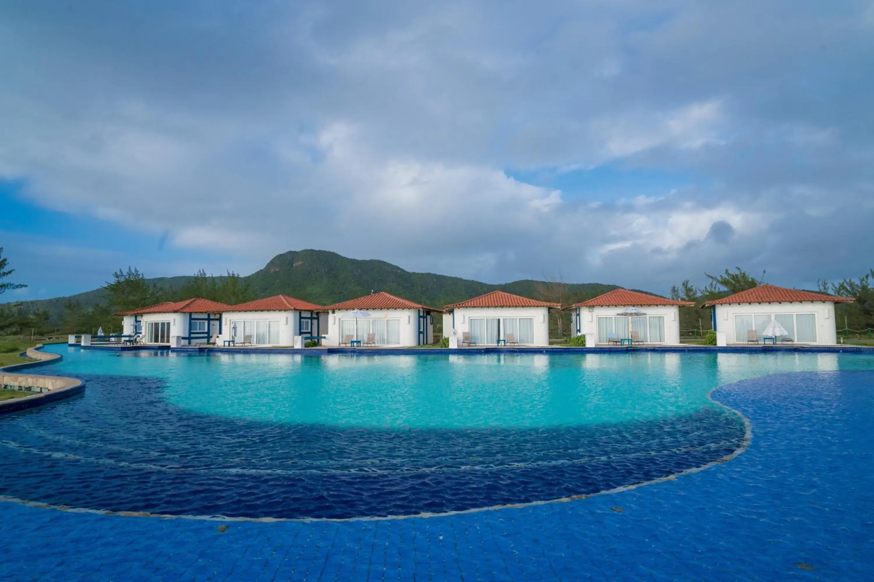 Swimming pool in Búzios Beach Resort by WAM Experience Swimming pool in Búzios Beach Resort by WAM Experience