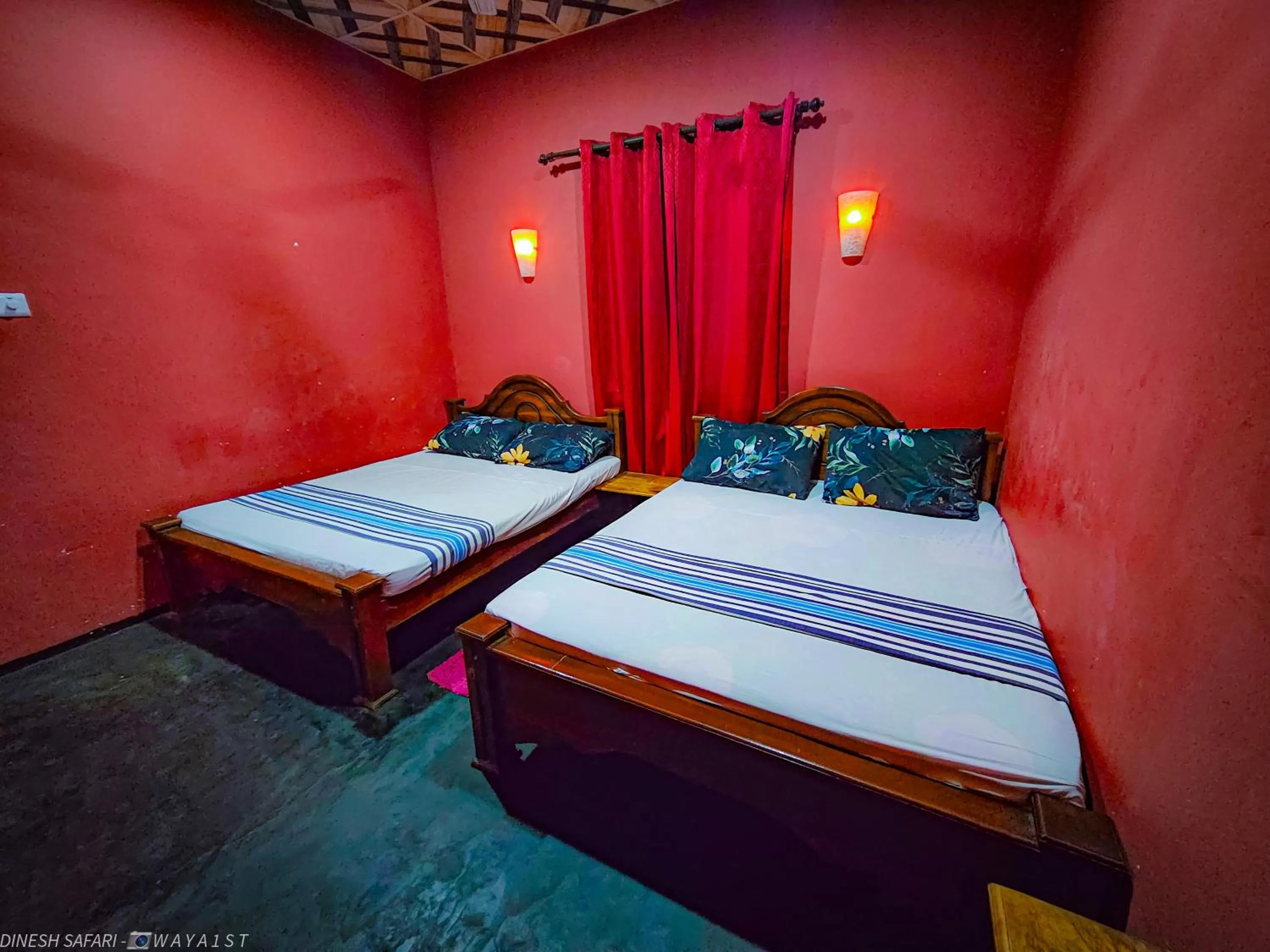 Double Room in Dinesh Safari Homestay