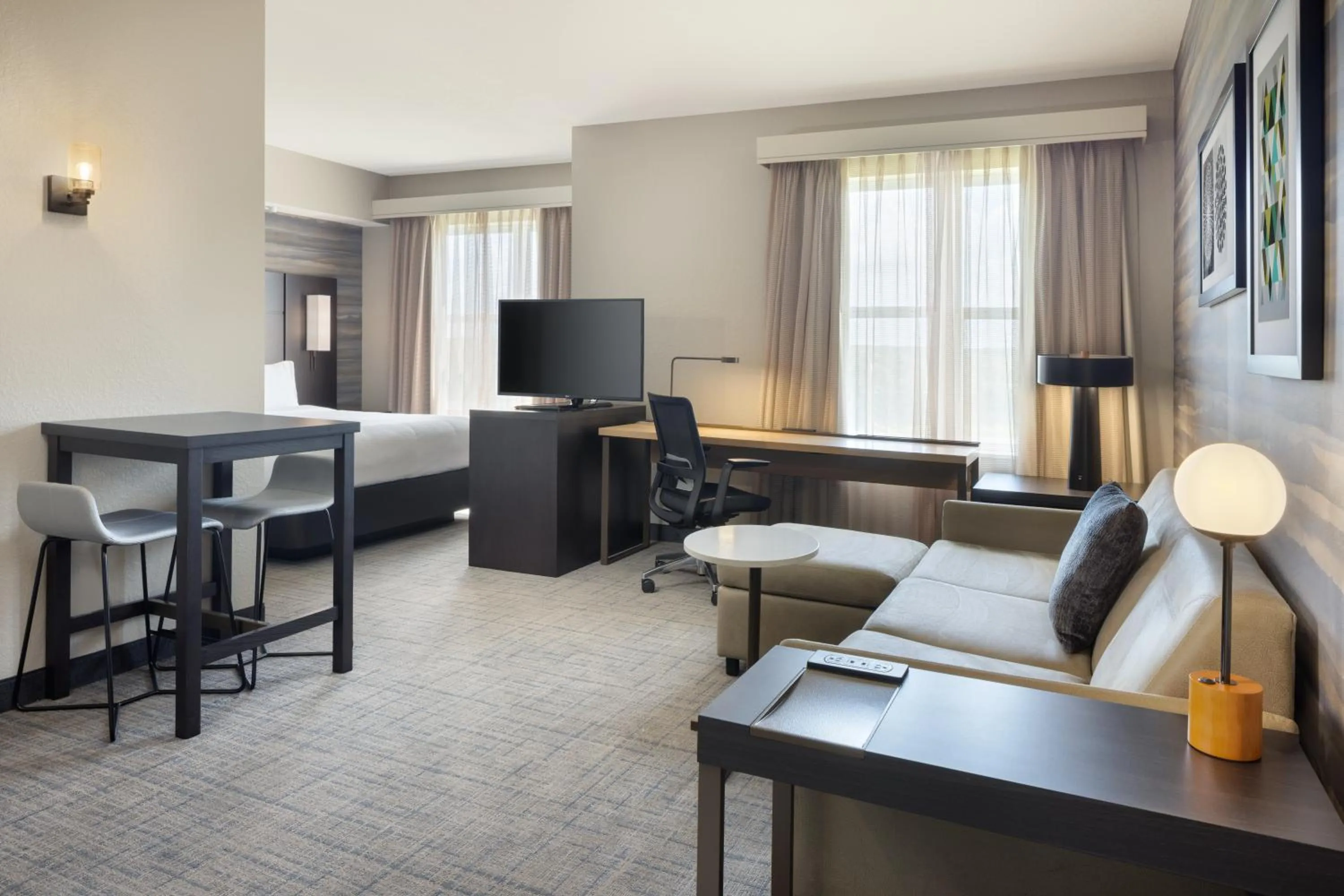 TV and multimedia in Residence Inn Tampa Suncoast Parkway at NorthPointe Village