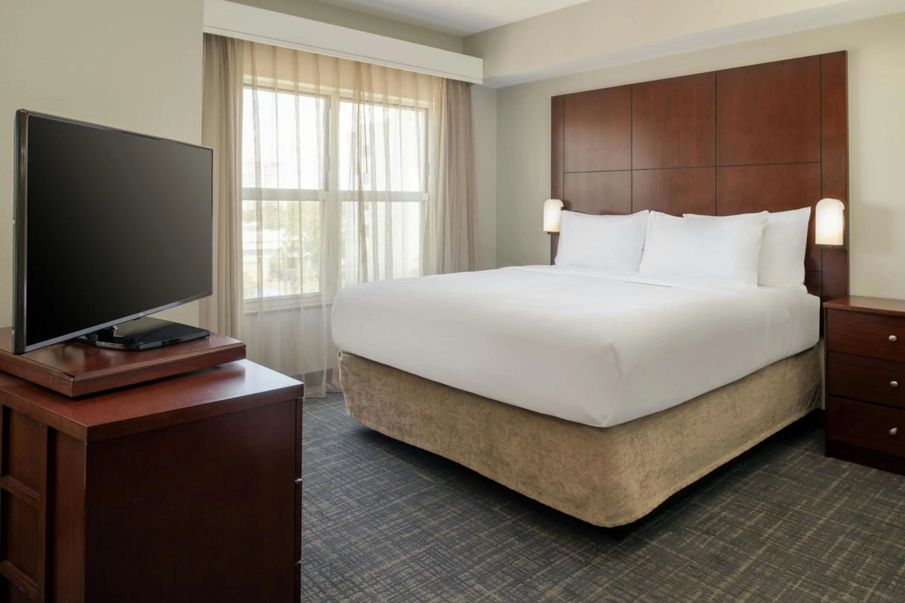 Bedroom, Bed in Residence Inn by Marriot Clearwater Downtown