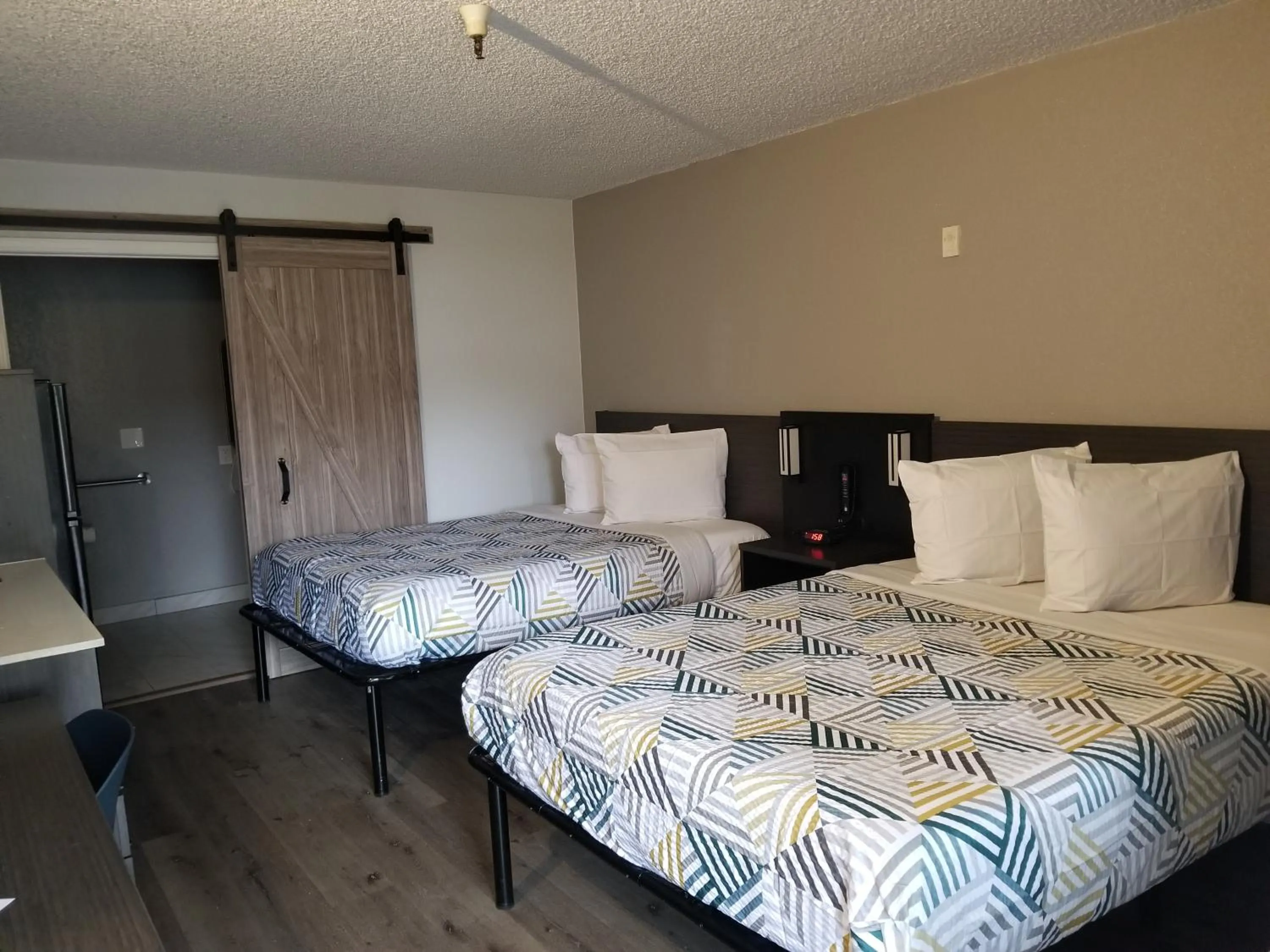 Bed in Motel 6-Sacramento, CA - South Sacramento and Elk Grove