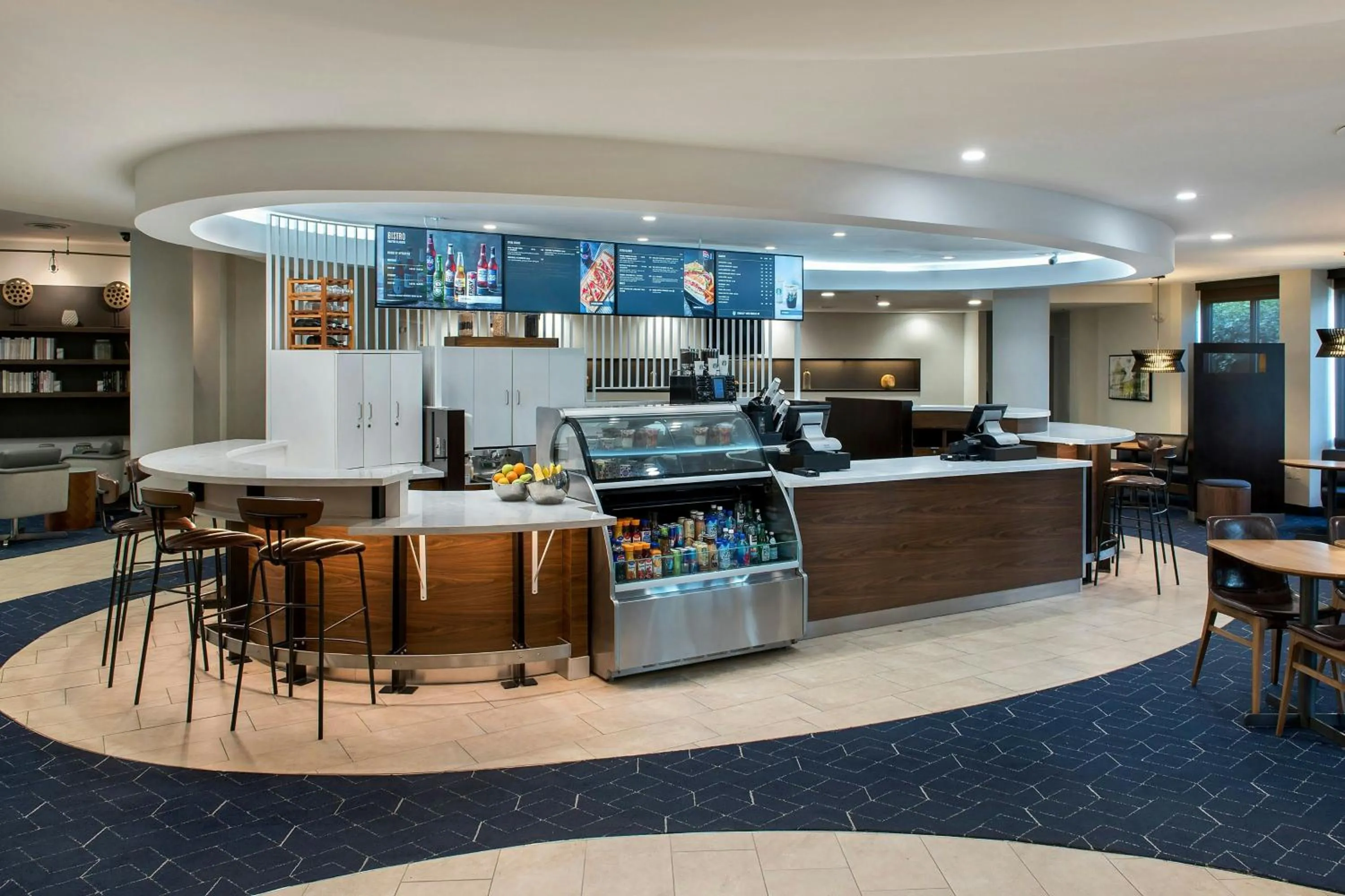 Restaurant/places to eat in Courtyard Ewing Princeton