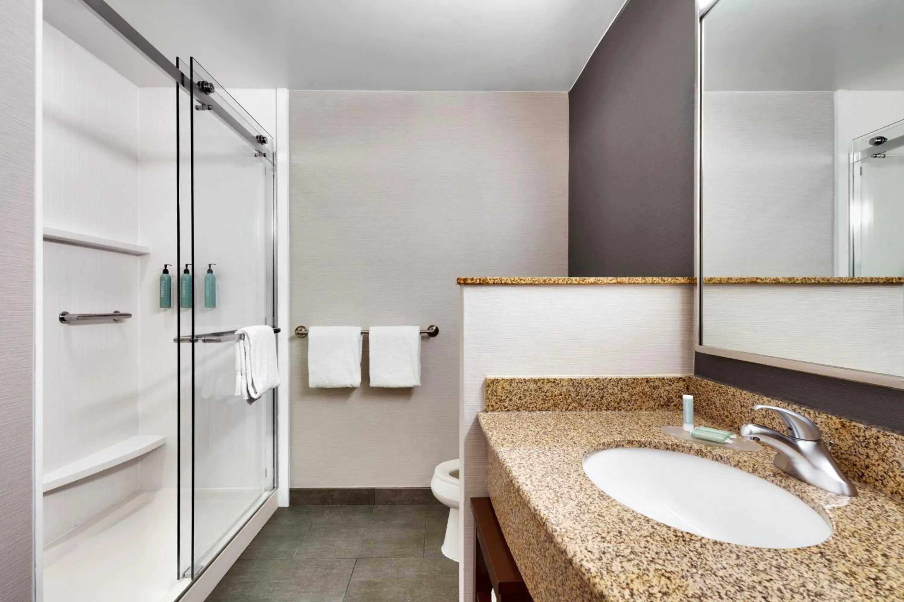 Bathroom in Courtyard by Marriott Johnson City