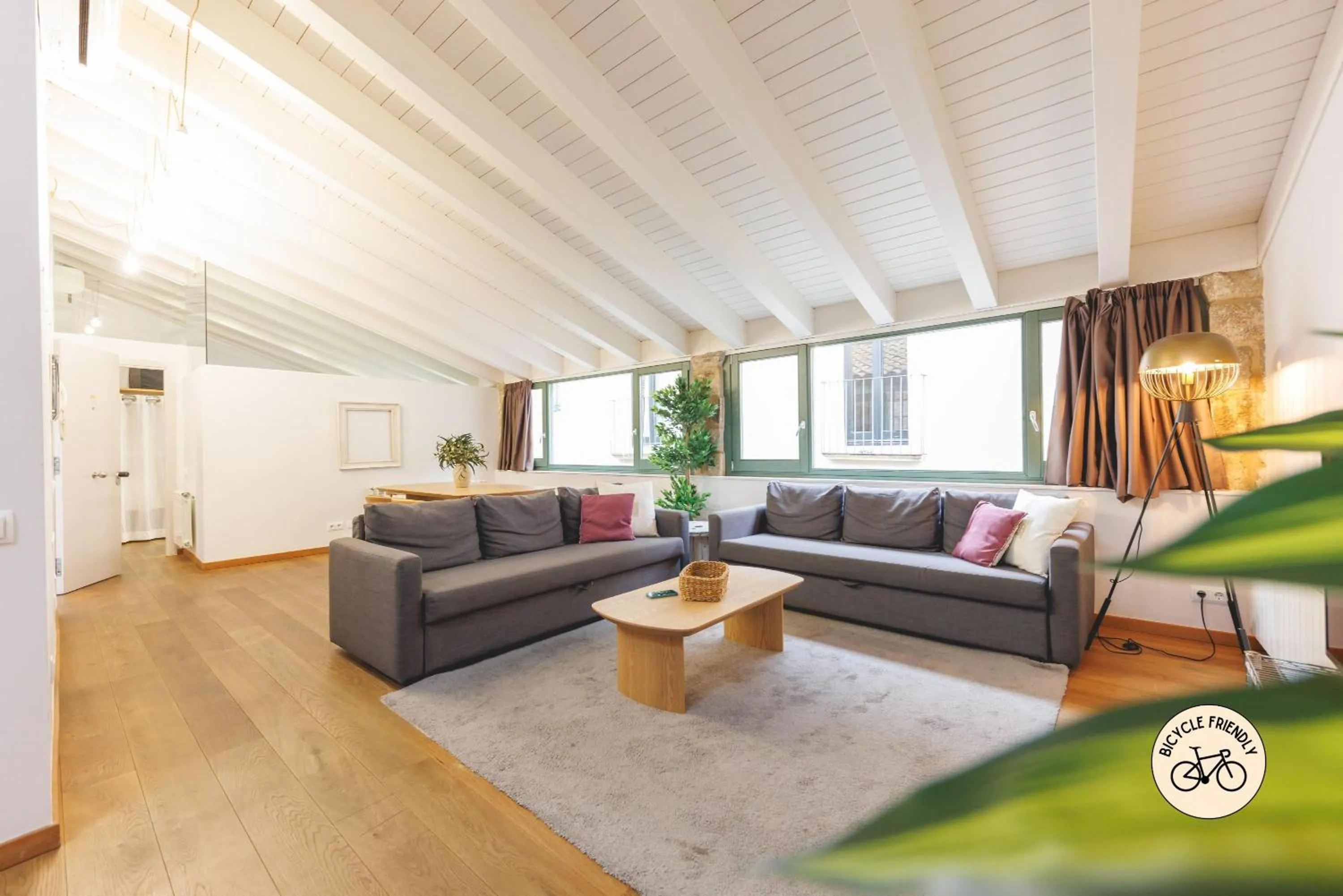 Living room in Bravissimo Força 17, Barri Vell apartments