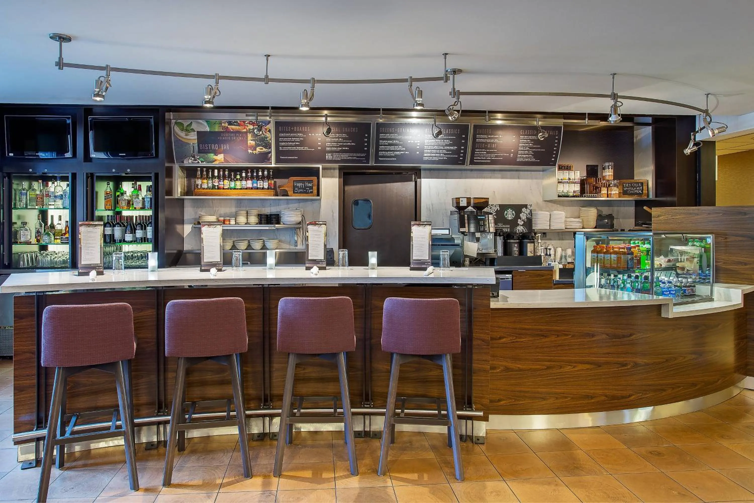 Lounge or bar in Courtyard Knoxville Cedar Bluff