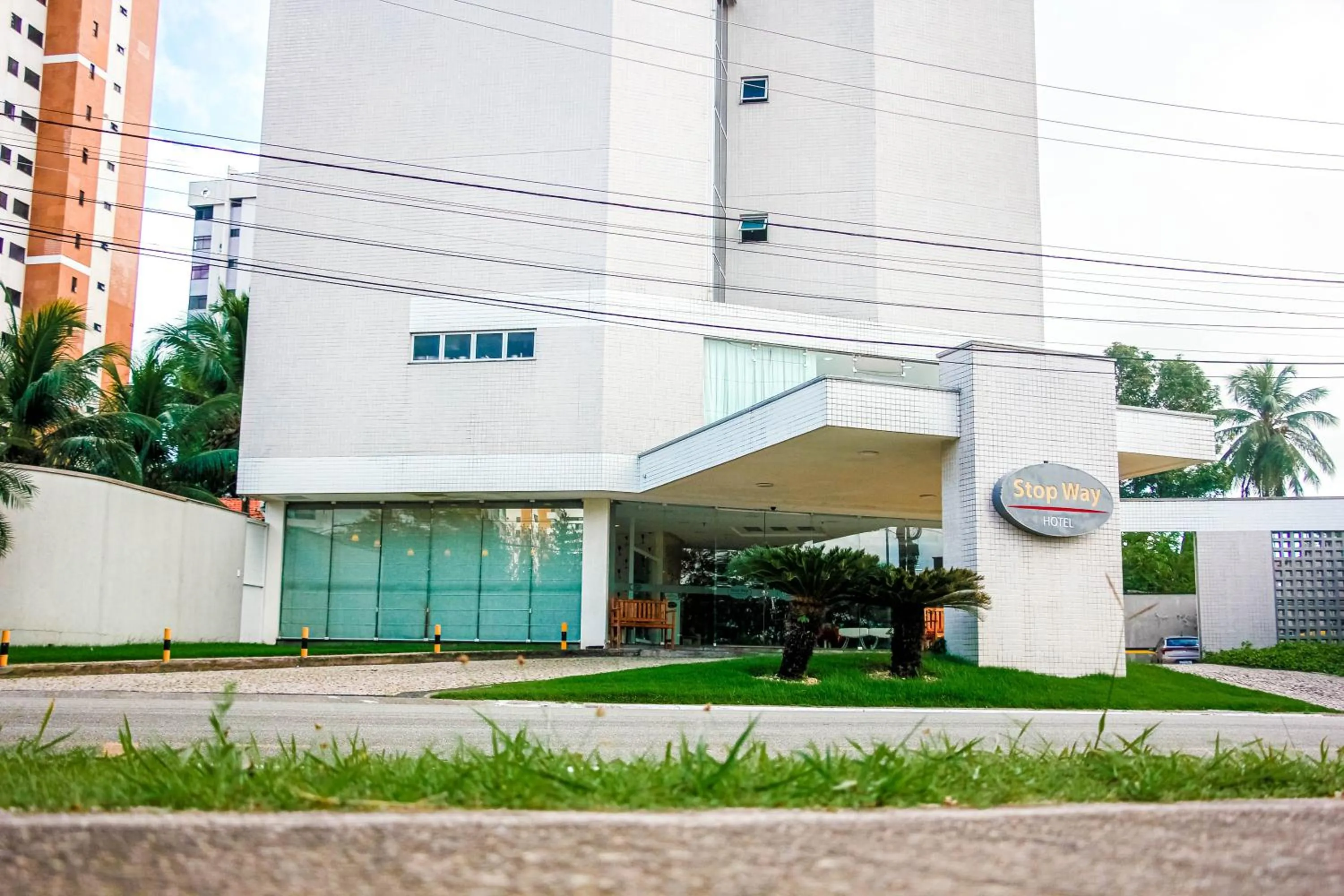 Property building in Stop Way Hotel São Luís