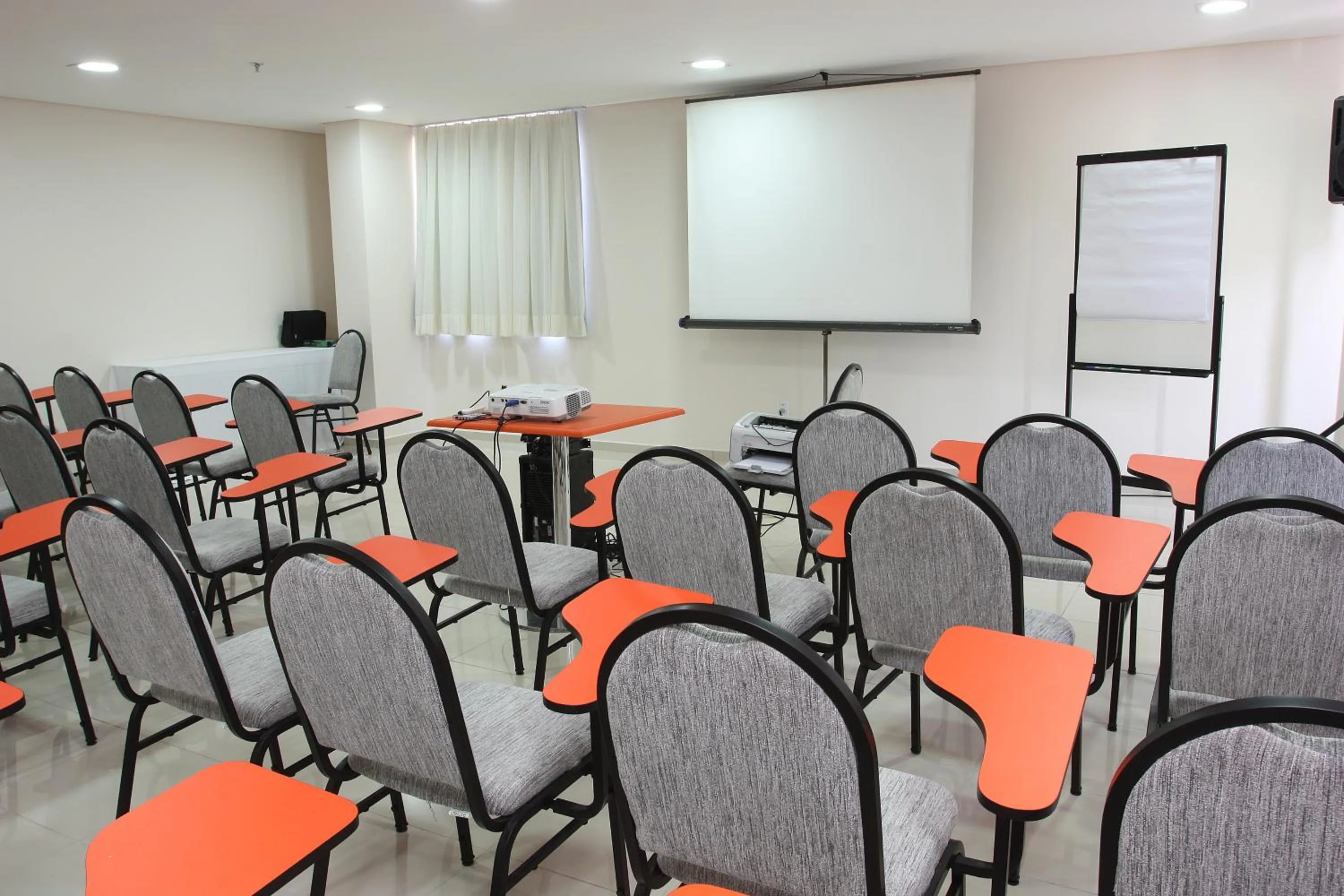 Meeting/conference room in Stop Way Hotel São Luís