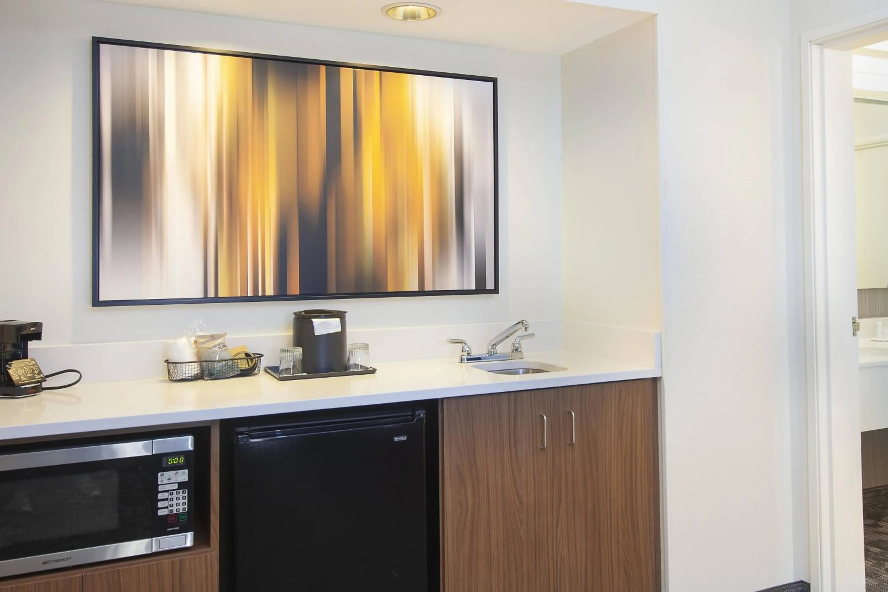 Lounge or bar in Courtyard by Marriott Valdosta
