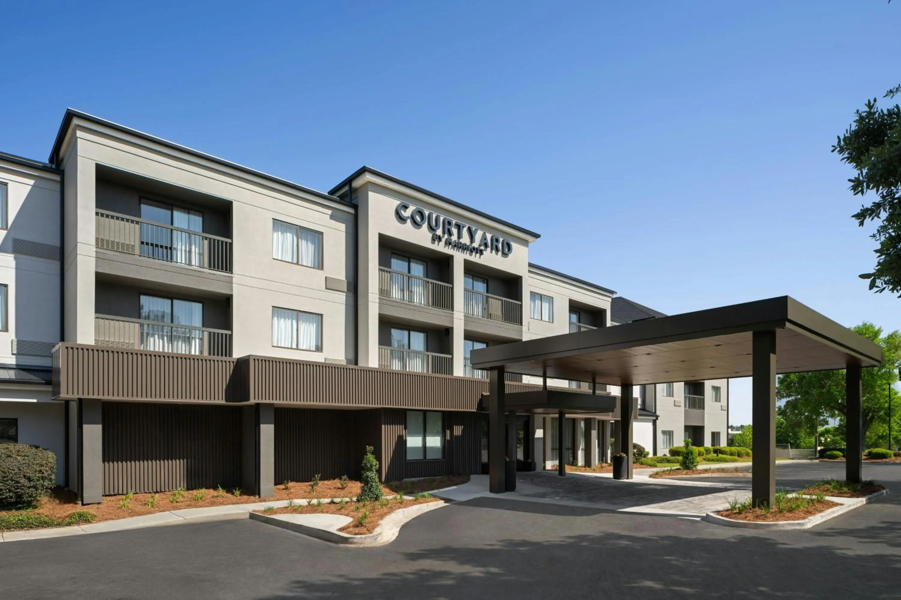 Property building in Courtyard by Marriott Valdosta