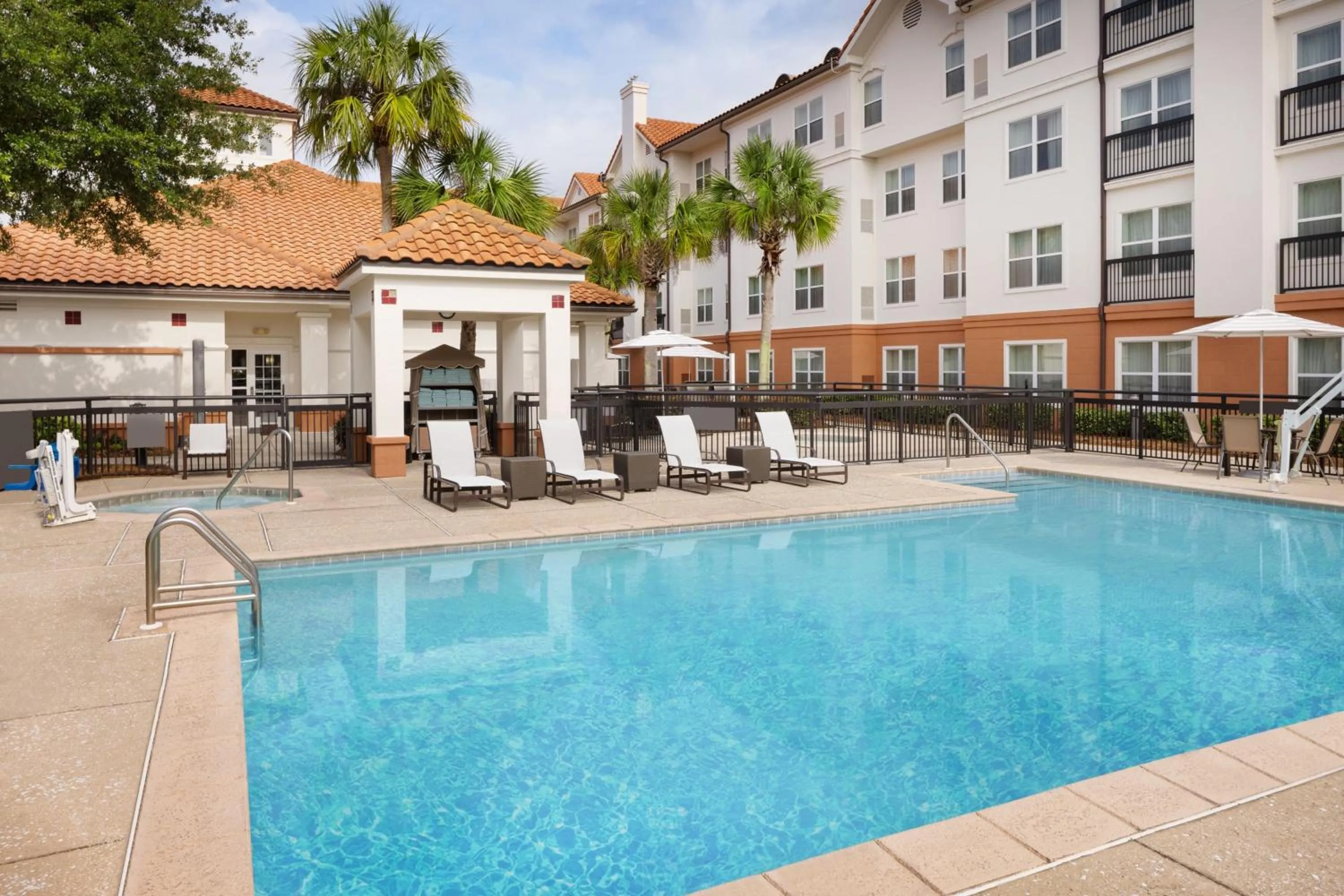 Swimming pool in Residence Inn Sandestin at Grand Boulevard
