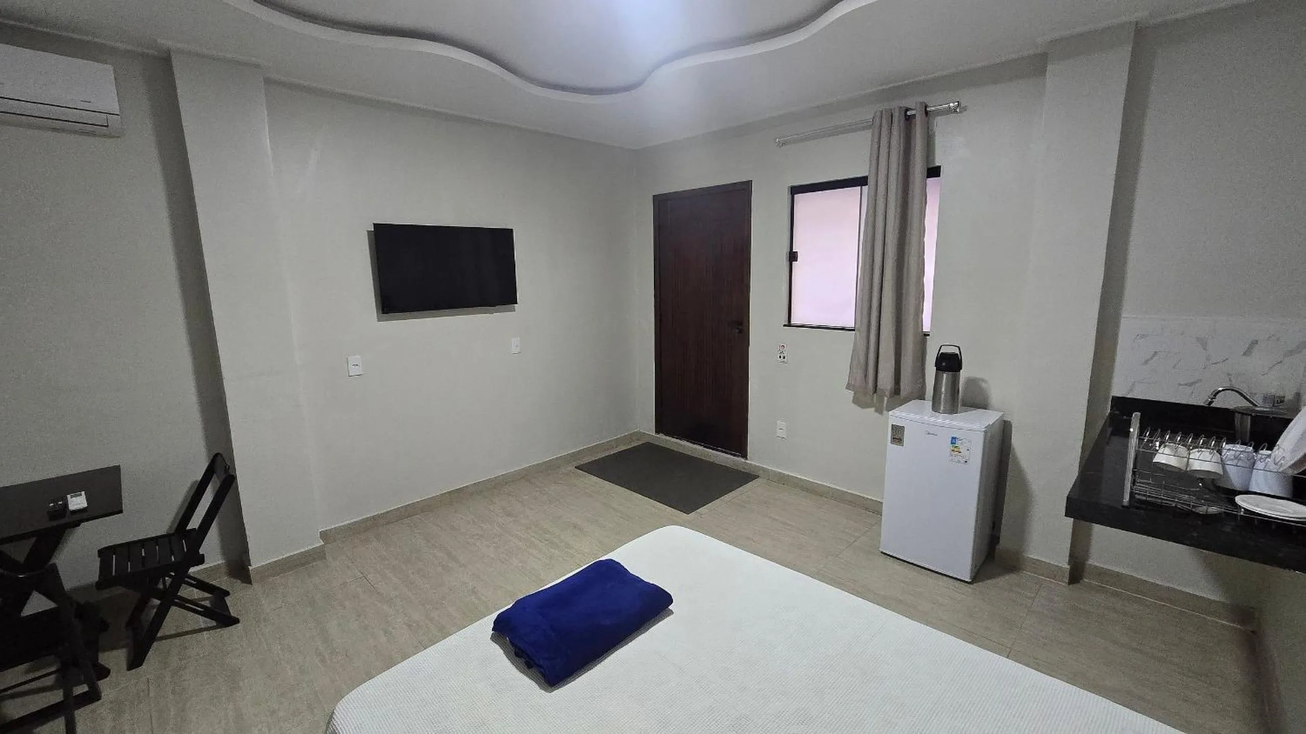 TV and multimedia, Bed in Recanto Del Mare Suítes