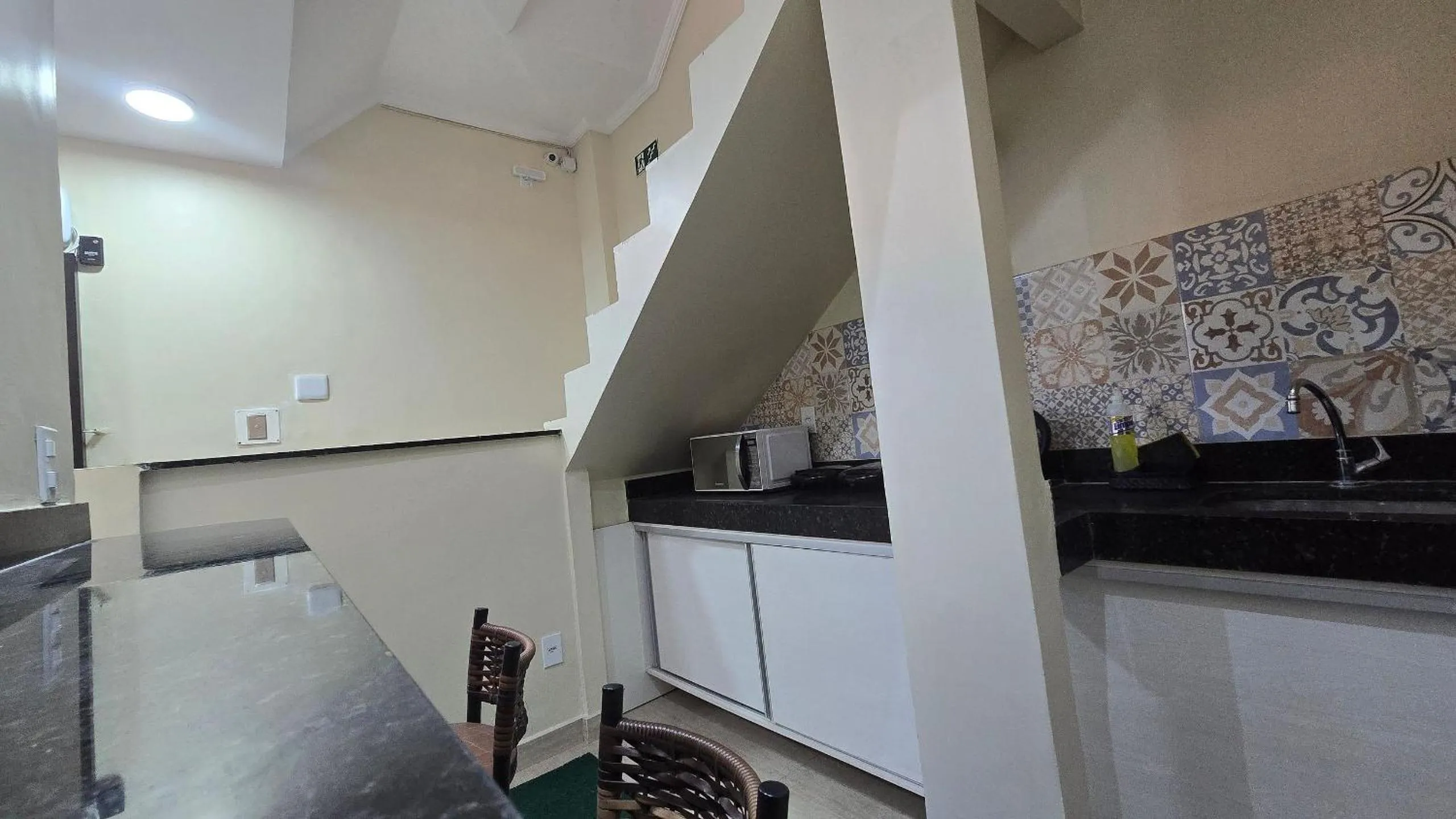 Communal kitchen in Recanto Del Mare Suítes