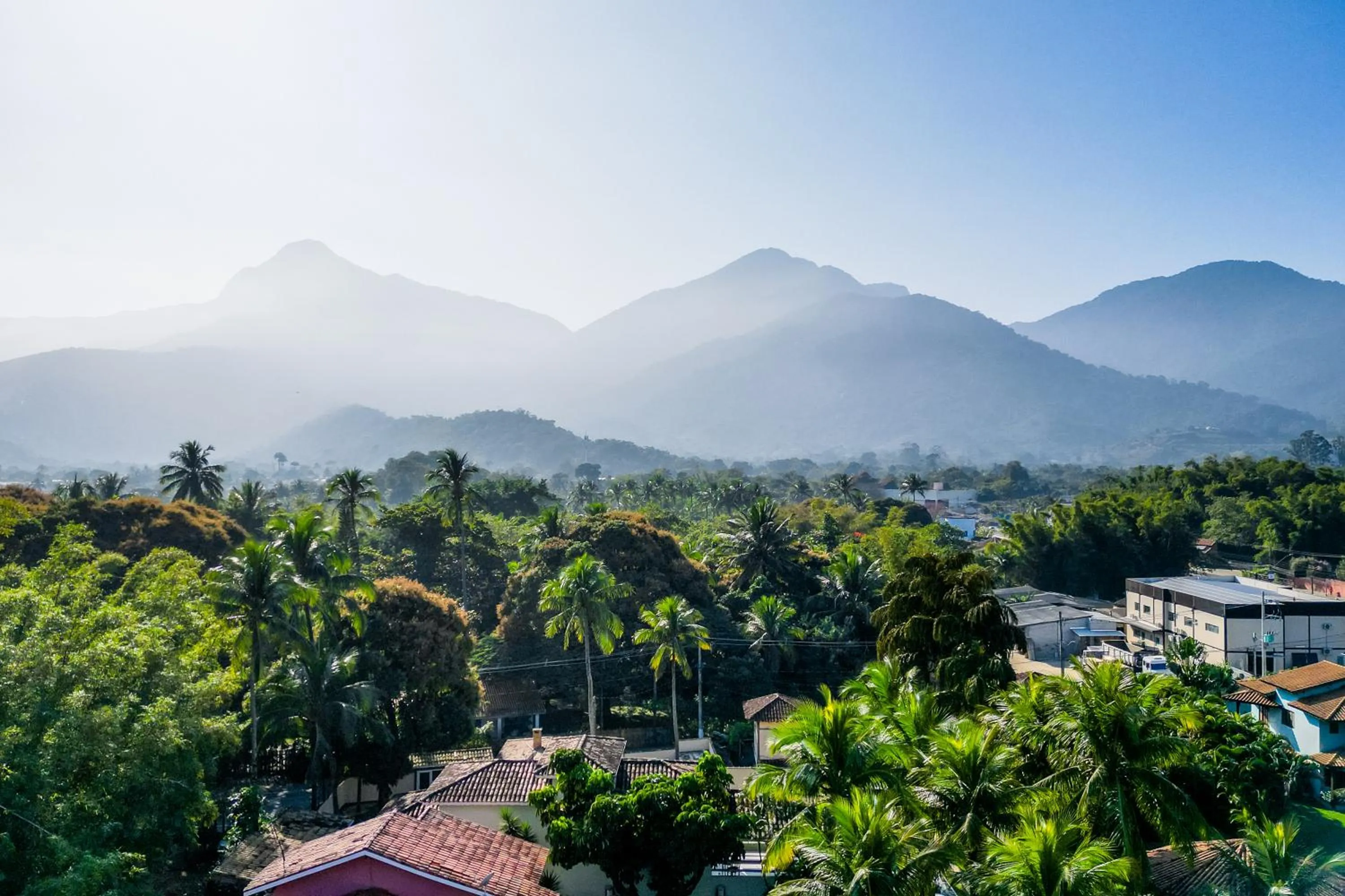 Mountain view in VELINN Caravela Pousada Ilhabela