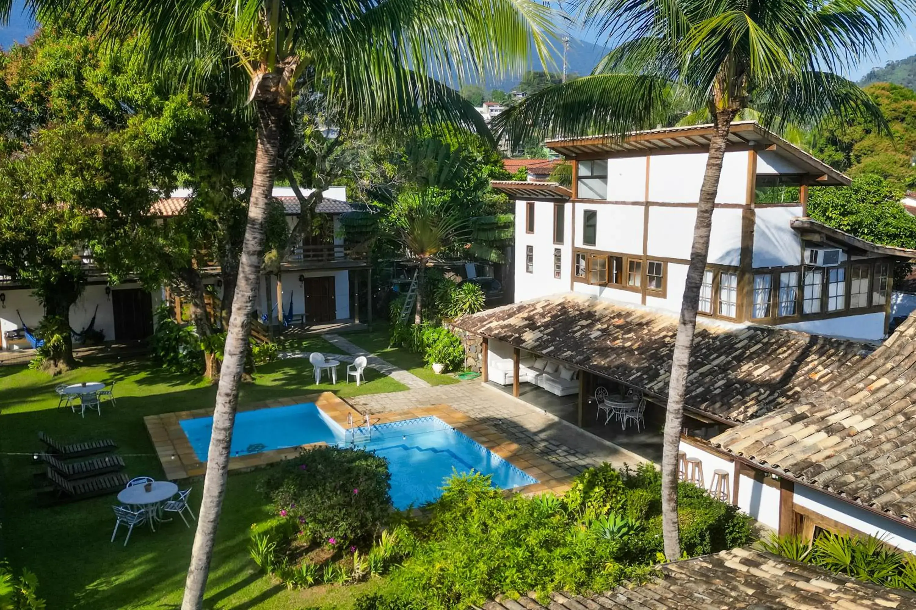 Swimming pool in VELINN Caravela Pousada Ilhabela Swimming pool in VELINN Caravela Pousada Ilhabela