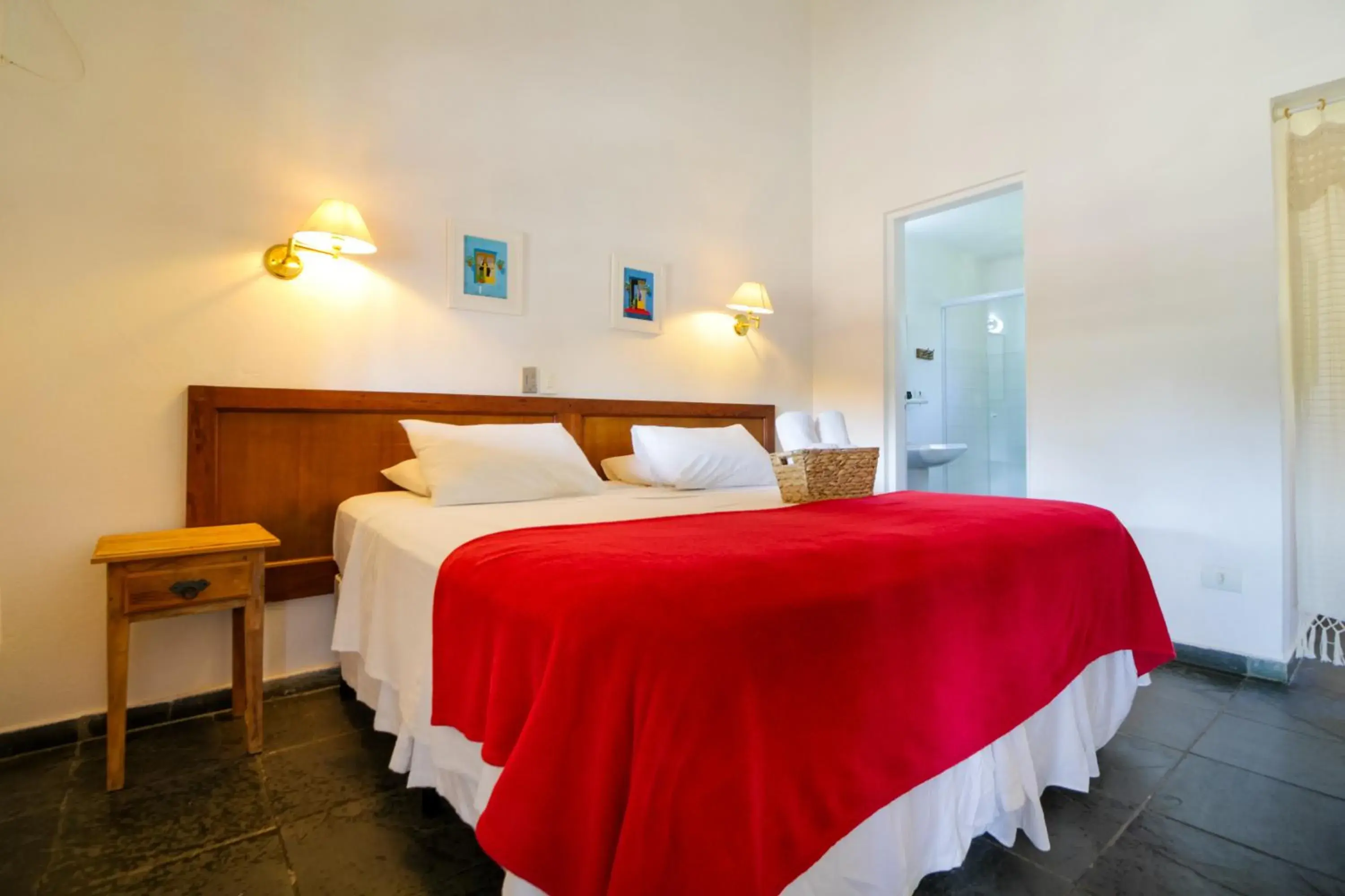 Bed in VELINN Caravela Pousada Ilhabela Bed in VELINN Caravela Pousada Ilhabela
