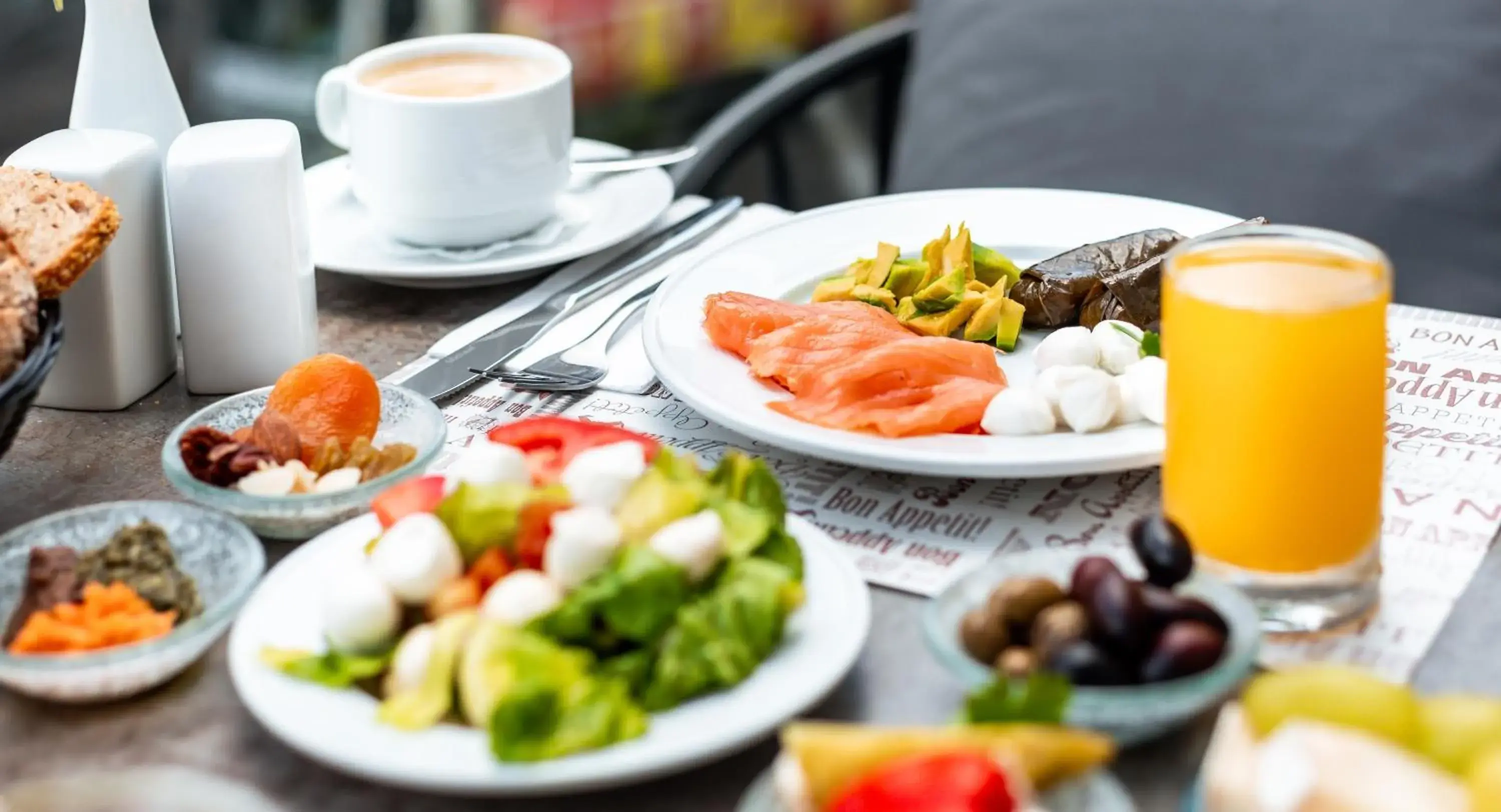 Food and drinks in Roxon Urban Ramat Gan Food and drinks in Roxon Urban Ramat Gan