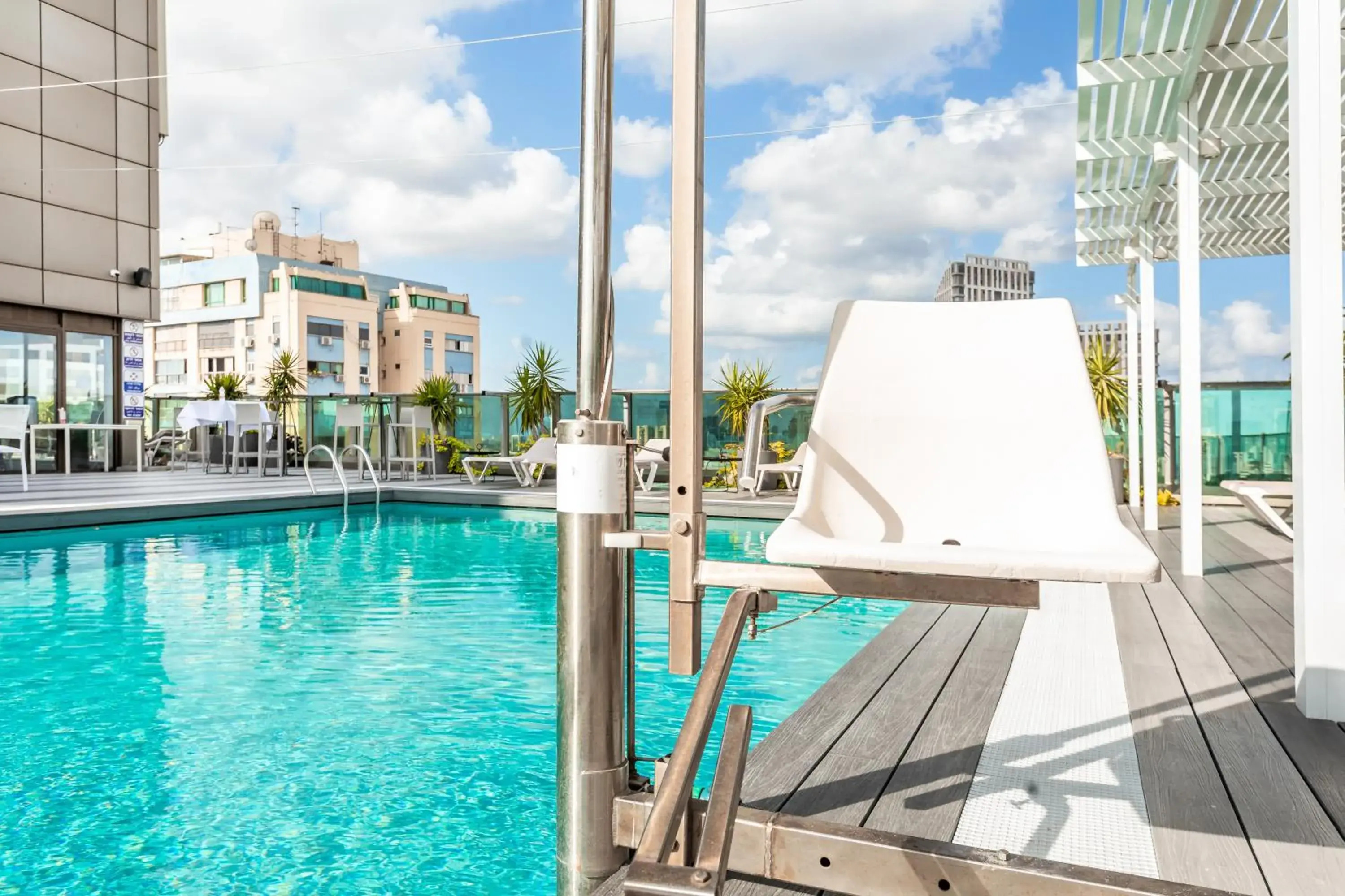 Swimming pool in Roxon Urban Ramat Gan Swimming pool in Roxon Urban Ramat Gan