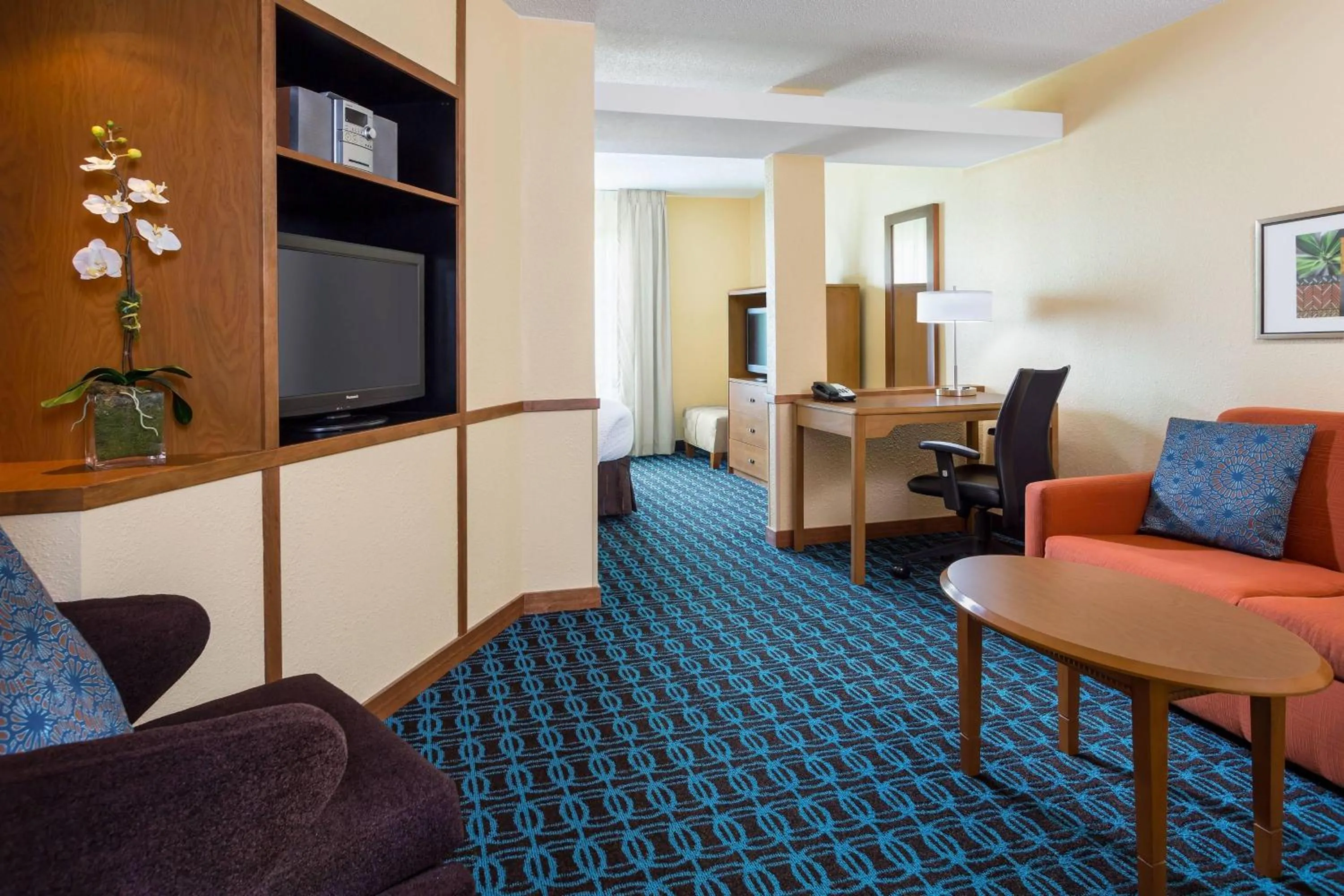 Photo of the whole room in Fairfield Inn & Suites Valparaiso
