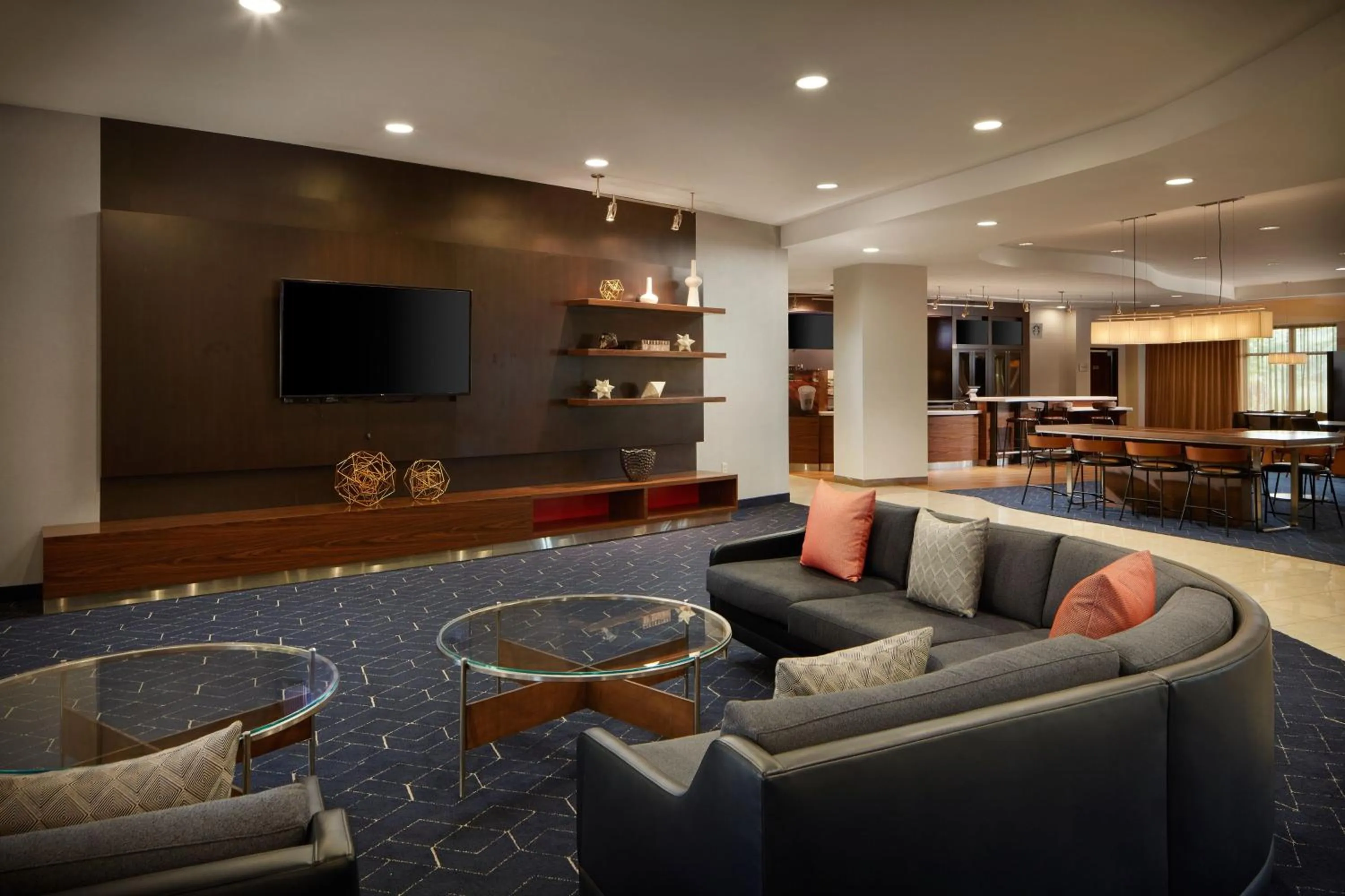 Lobby or reception in Courtyard by Marriott Winchester Medical Center