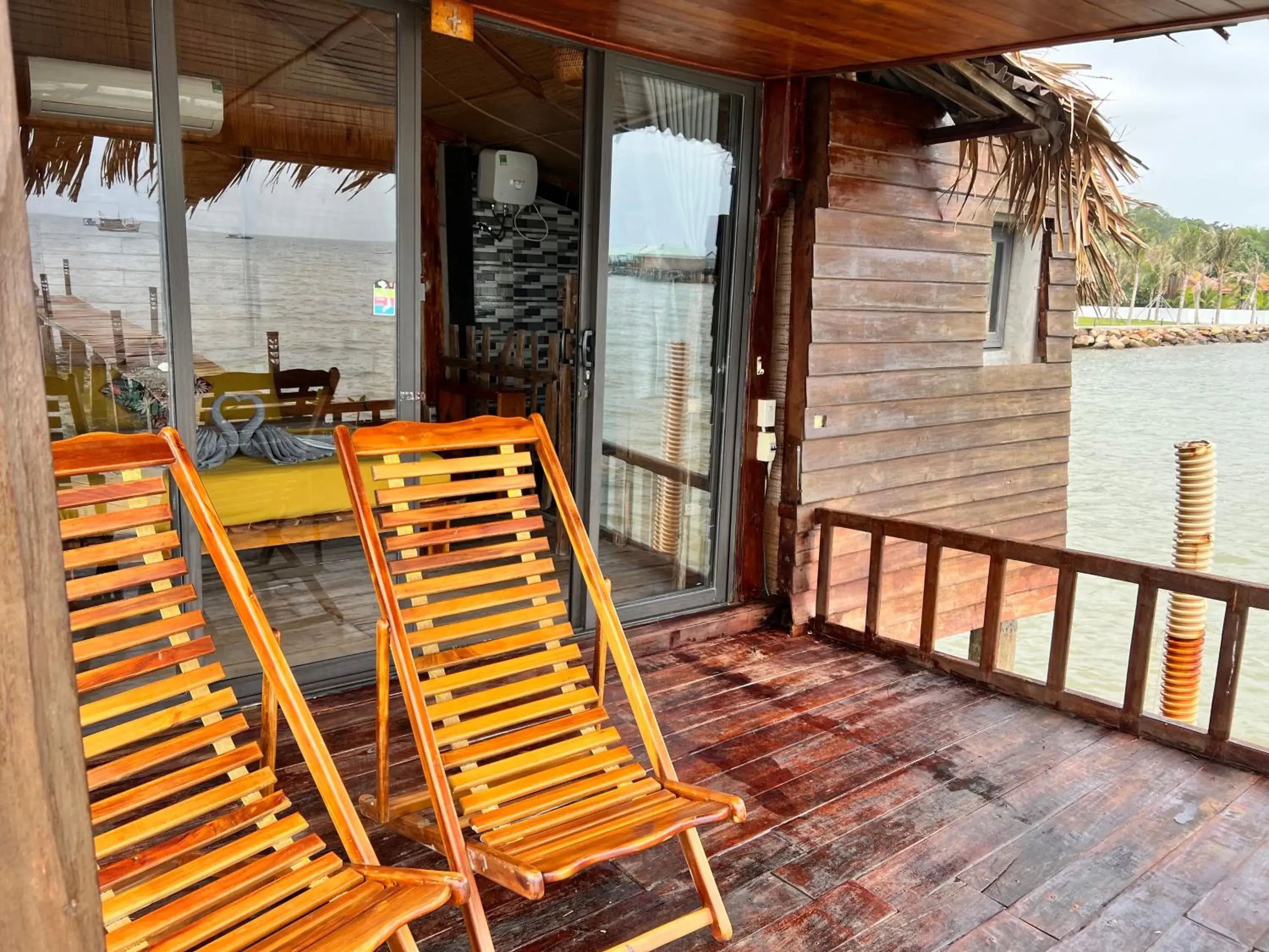 Deluxe Double Room with Balcony and Sea View in Freedom Beach Resort Deluxe Double Room with Balcony and Sea View in Freedom Beach Resort