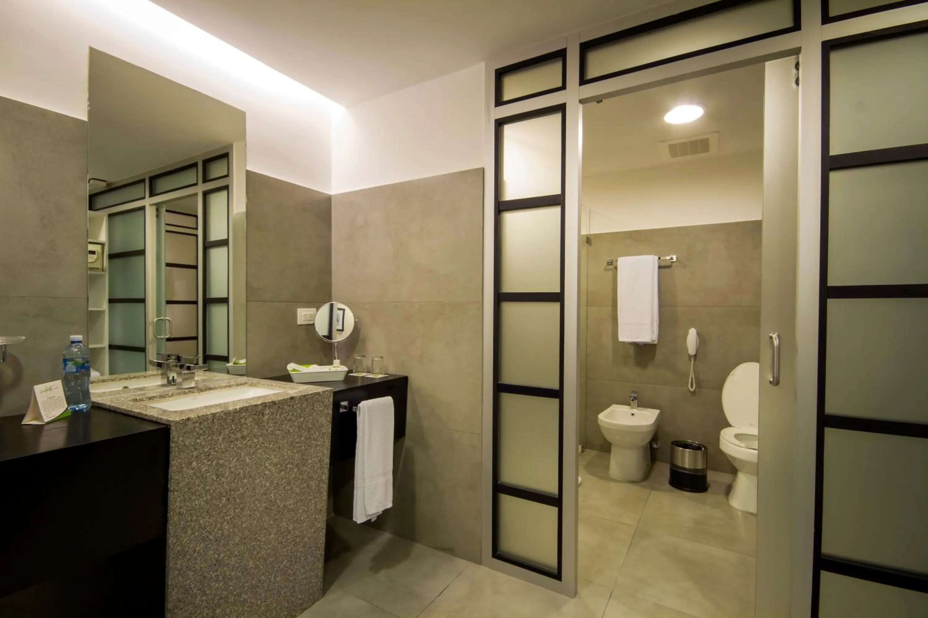 Bathroom in Unipark by Oro Verde Hotels