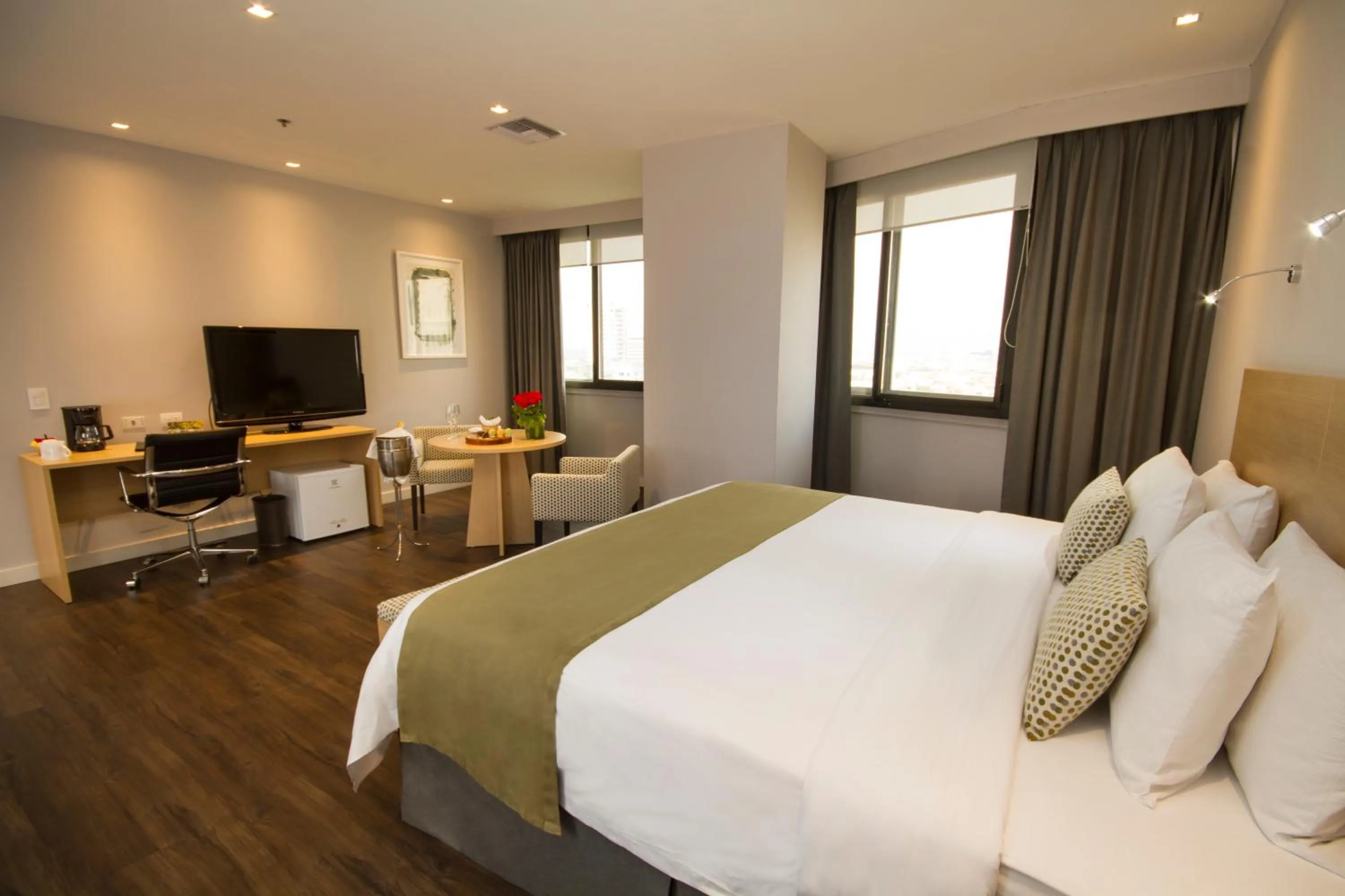 Bedroom, Bed in Unipark by Oro Verde Hotels