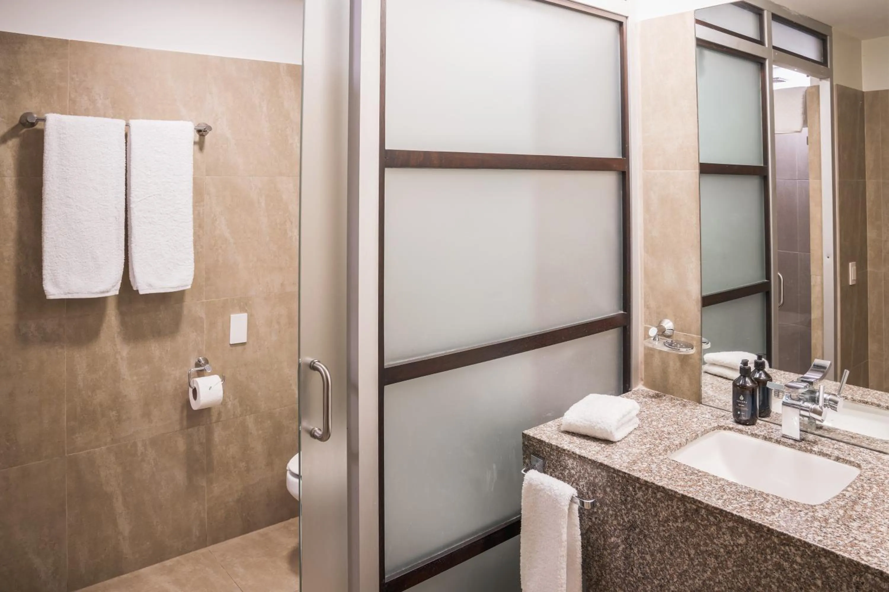 Bathroom in Unipark by Oro Verde Hotels