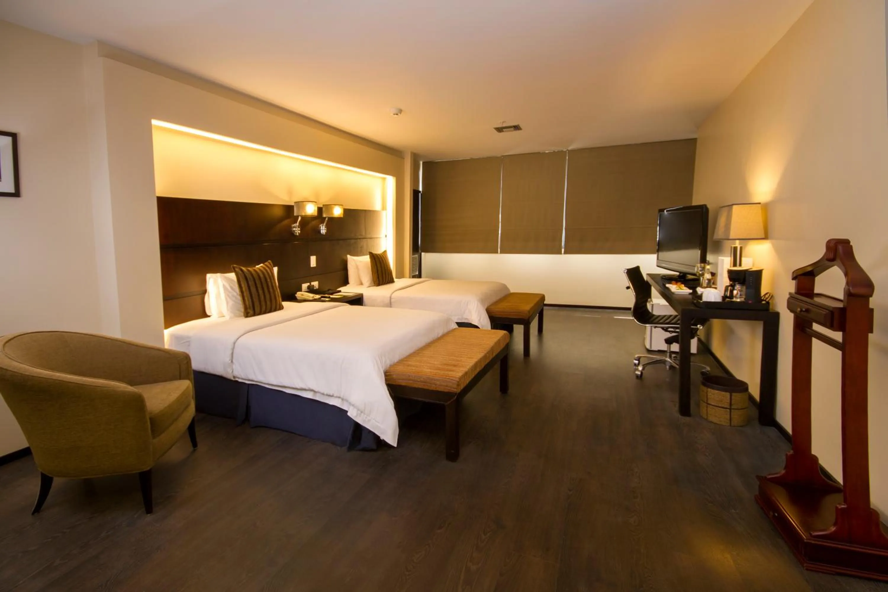 Bedroom, Bed in Unipark by Oro Verde Hotels