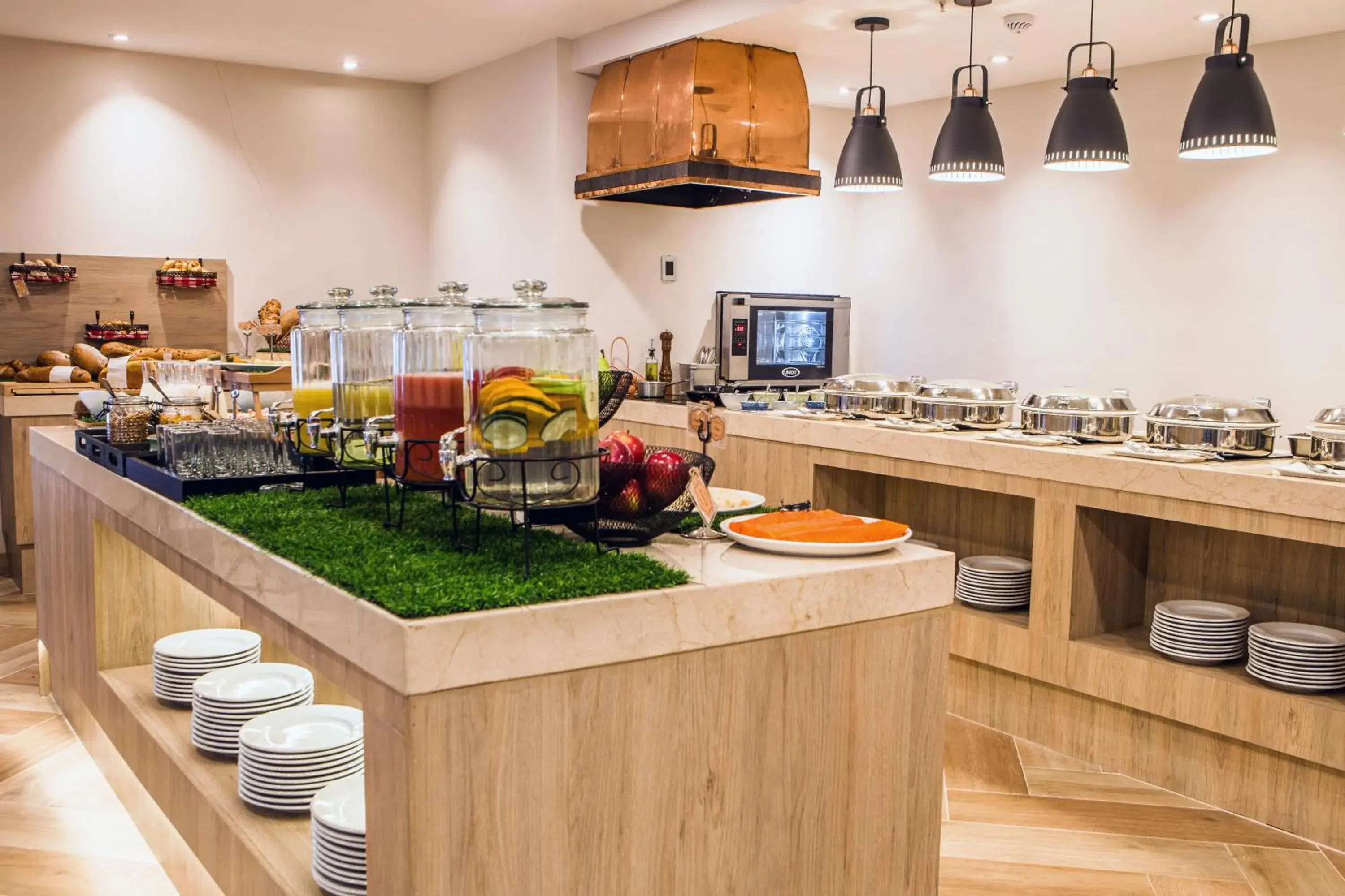 Restaurant/places to eat in Unipark by Oro Verde Hotels Restaurant/places to eat in Unipark by Oro Verde Hotels