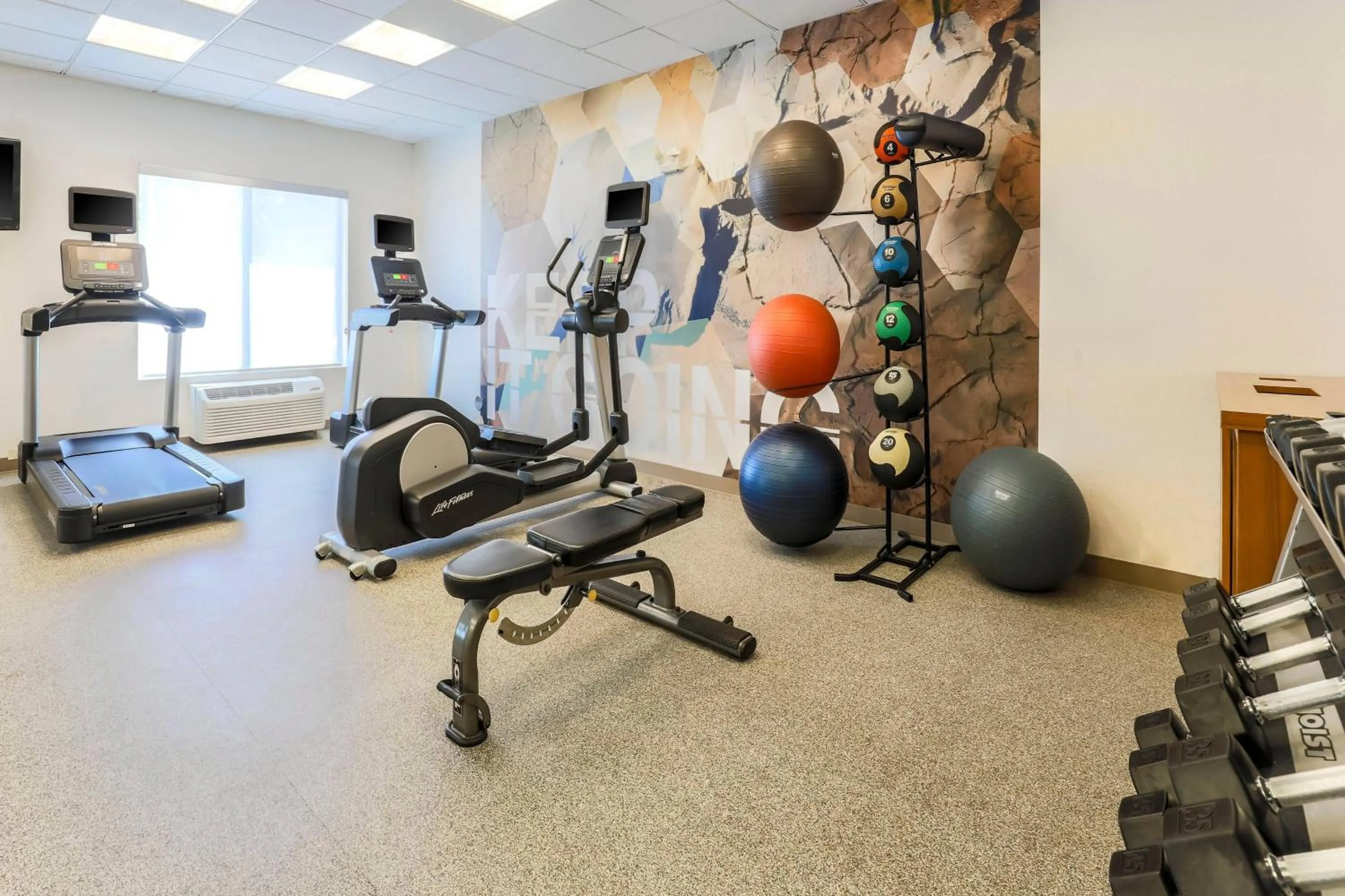 Fitness centre/facilities in SpringHill Suites by Marriott Yuma