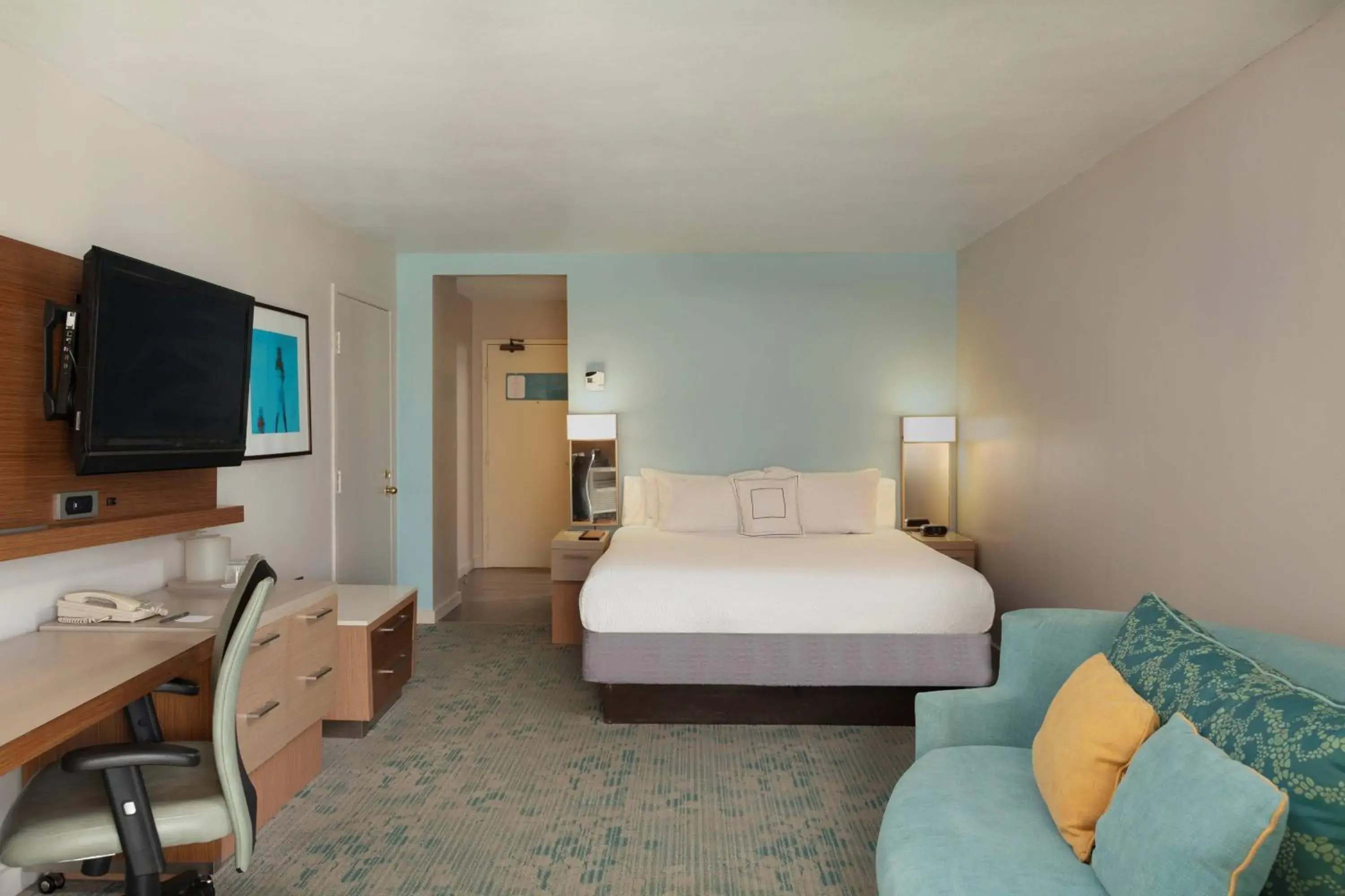 Ocean & Pool View Room, 1 King, Sofa Bed in Courtyard by Marriott Isla Verde Beach Resort Ocean & Pool View Room, 1 King, Sofa Bed in Courtyard by Marriott Isla Verde Beach Resort