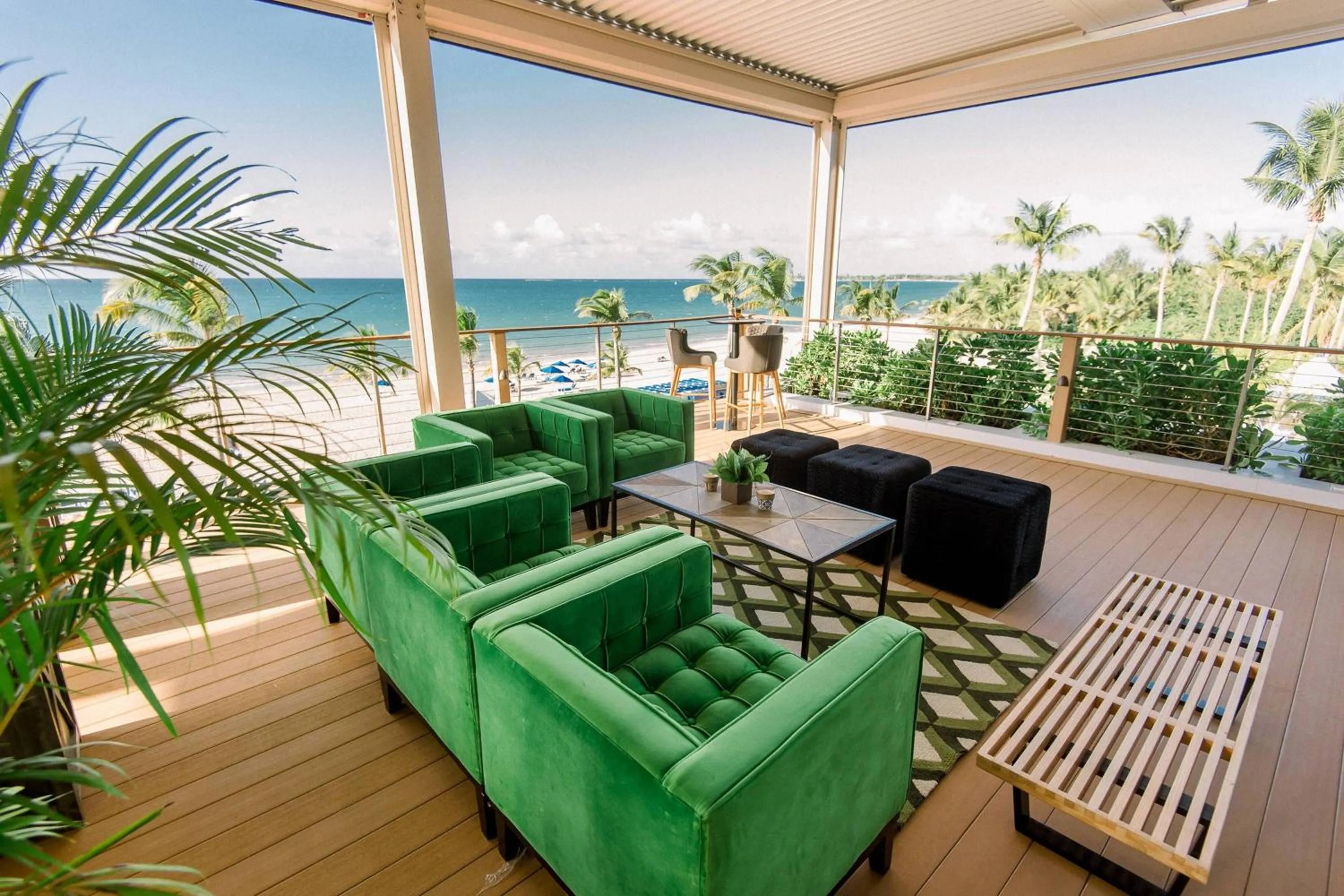 Meeting/conference room in Courtyard by Marriott Isla Verde Beach Resort