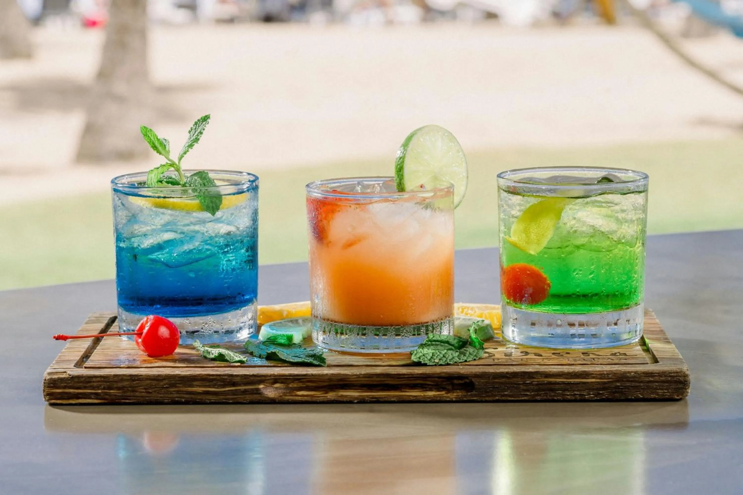 Restaurant/places to eat in Courtyard by Marriott Isla Verde Beach Resort