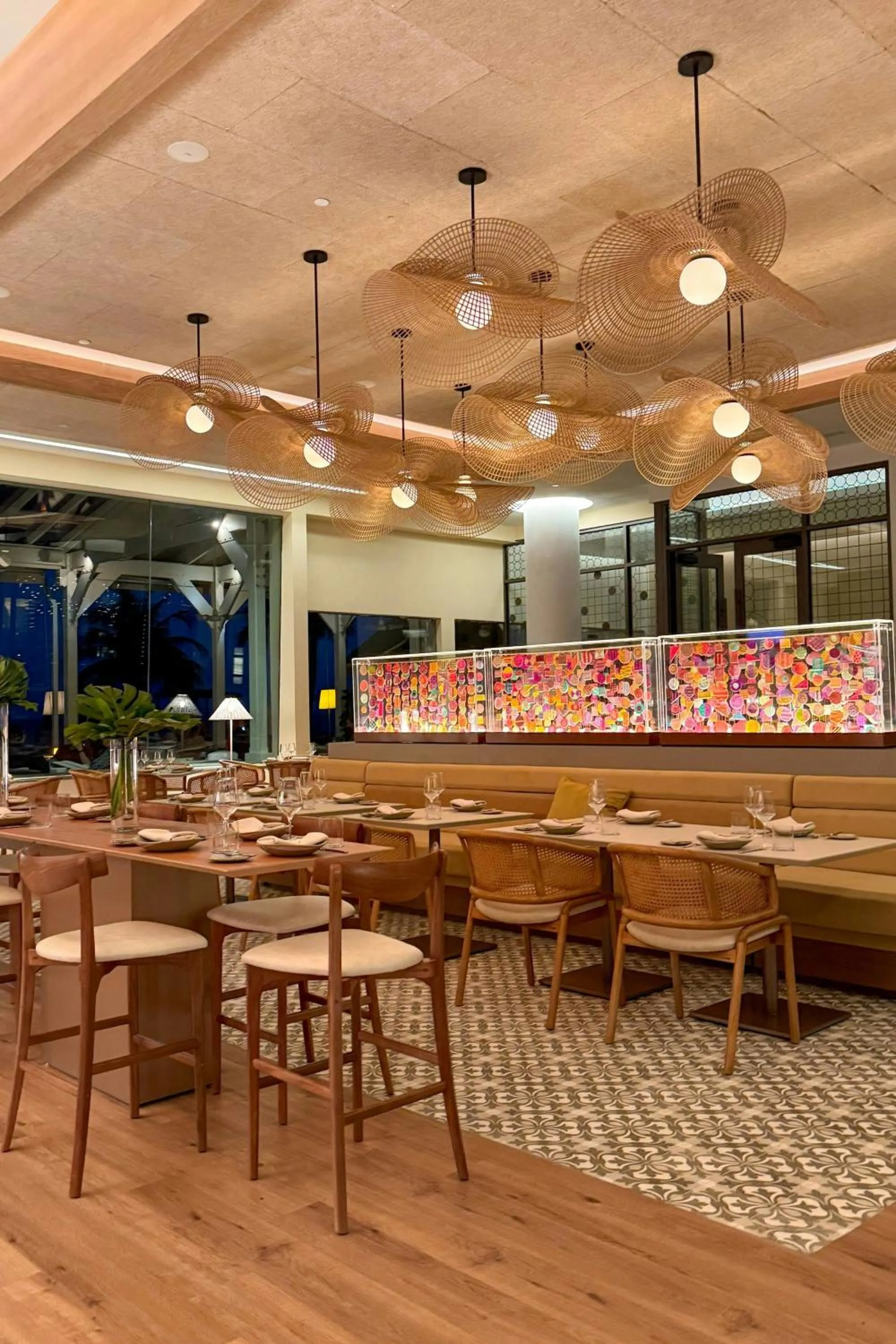 Restaurant/places to eat in Courtyard by Marriott Isla Verde Beach Resort