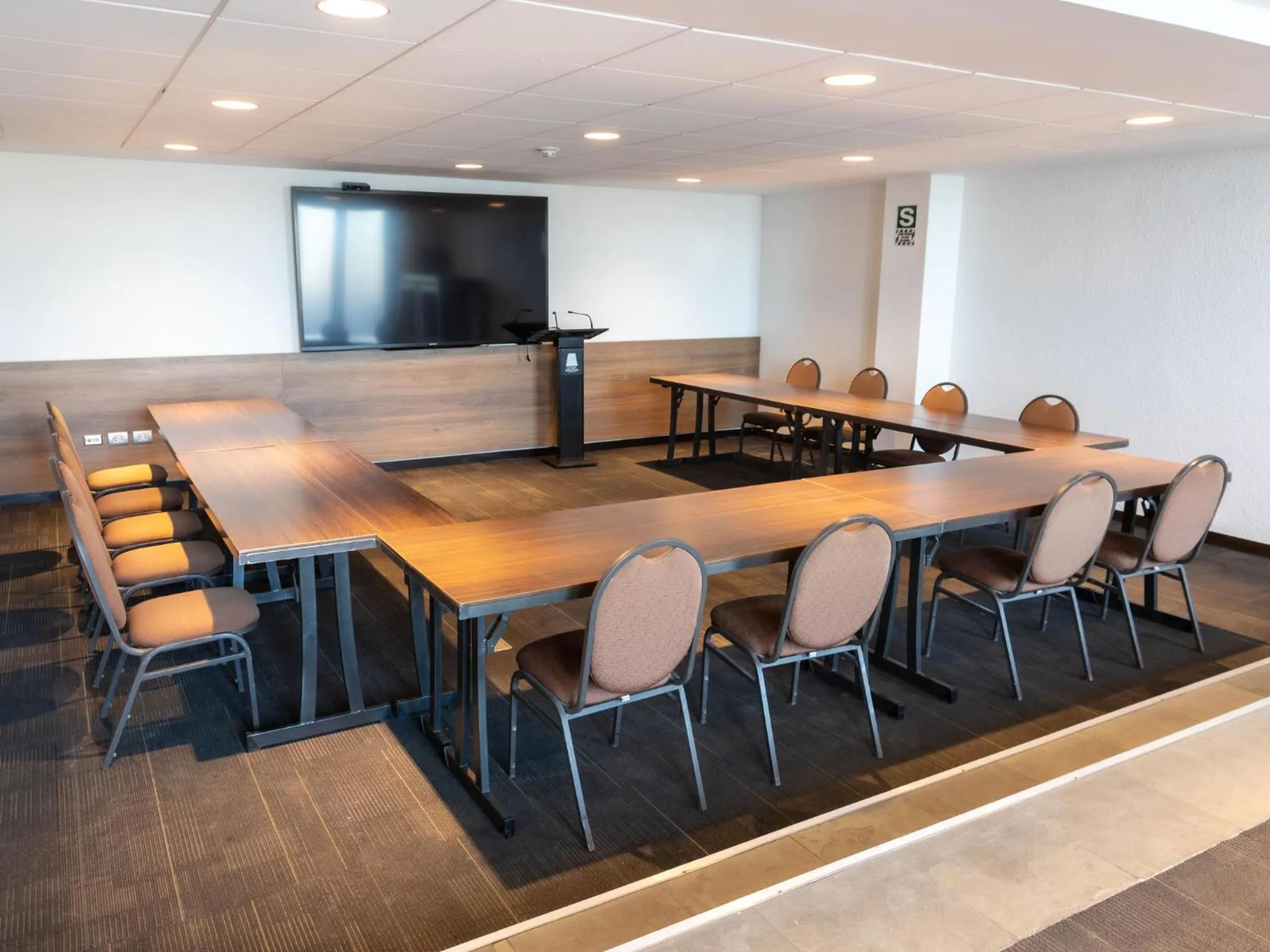 Meeting/conference room in Casa Andina Select Arequipa Plaza