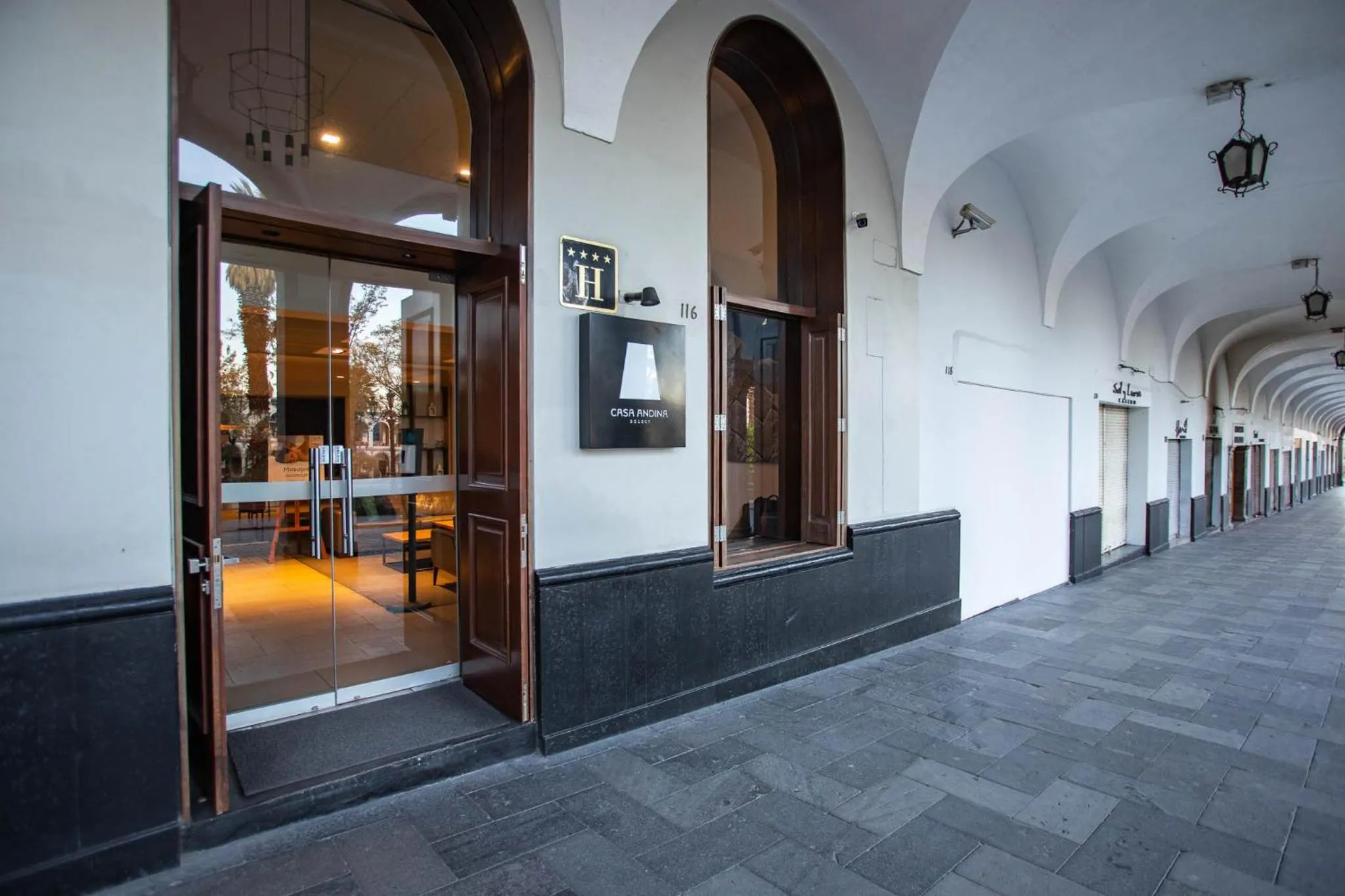 Facade/entrance in Casa Andina Select Arequipa Plaza