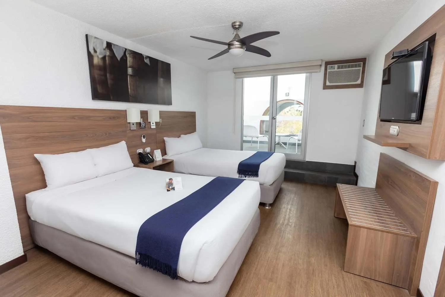 Photo of the whole room, Bed in Casa Andina Select Arequipa Plaza