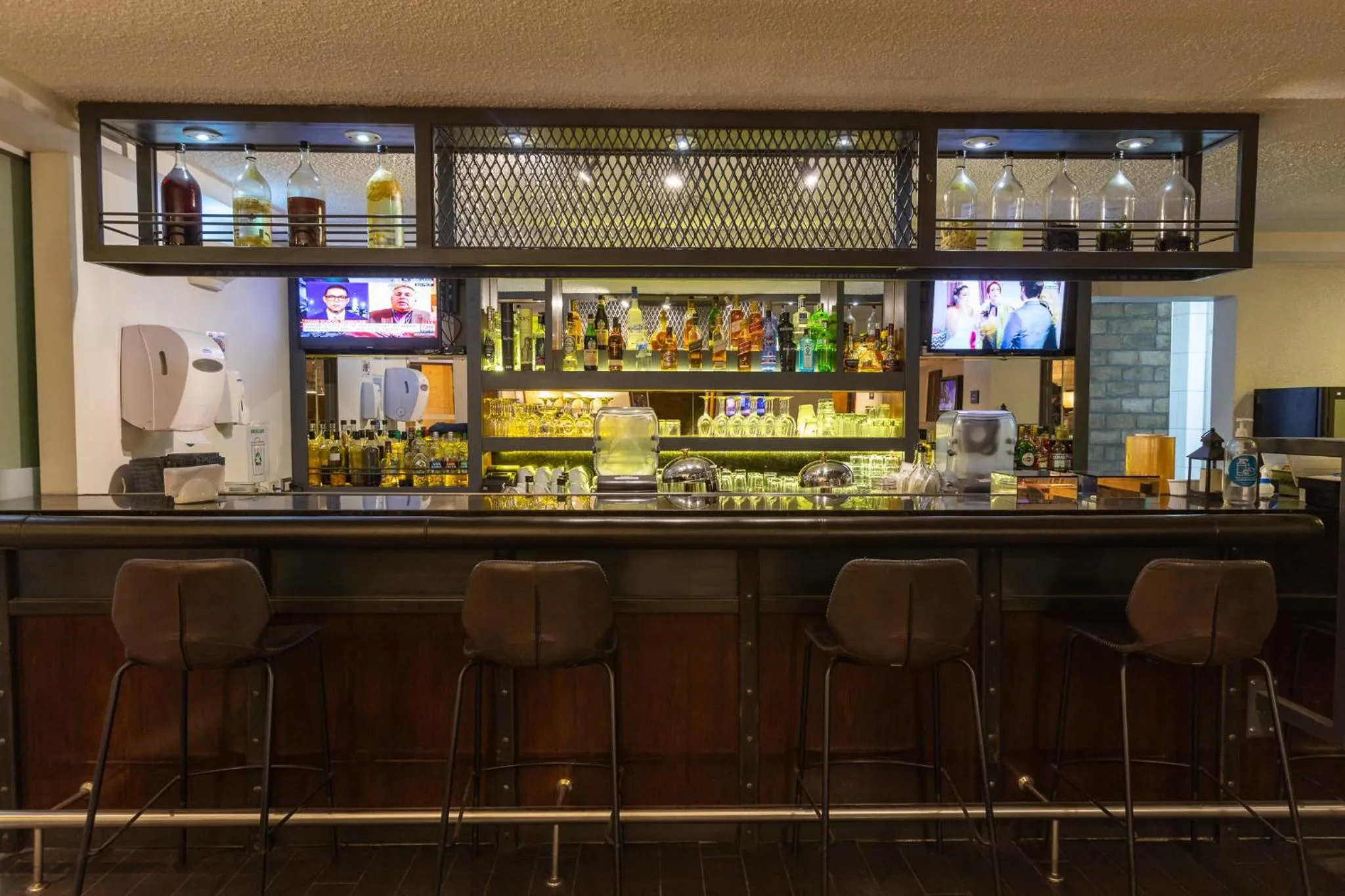 Lounge or bar in Casa Andina Select Arequipa Plaza