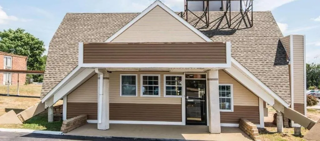 Days Inn by Wyndham Vernon