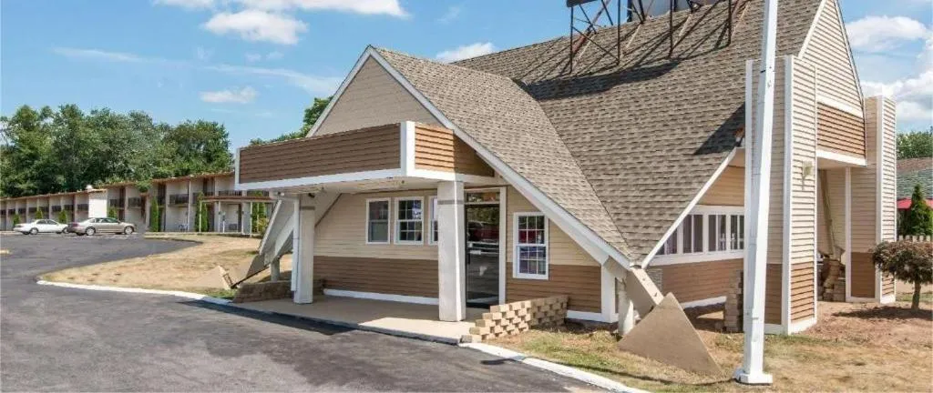 Days Inn by Wyndham Vernon