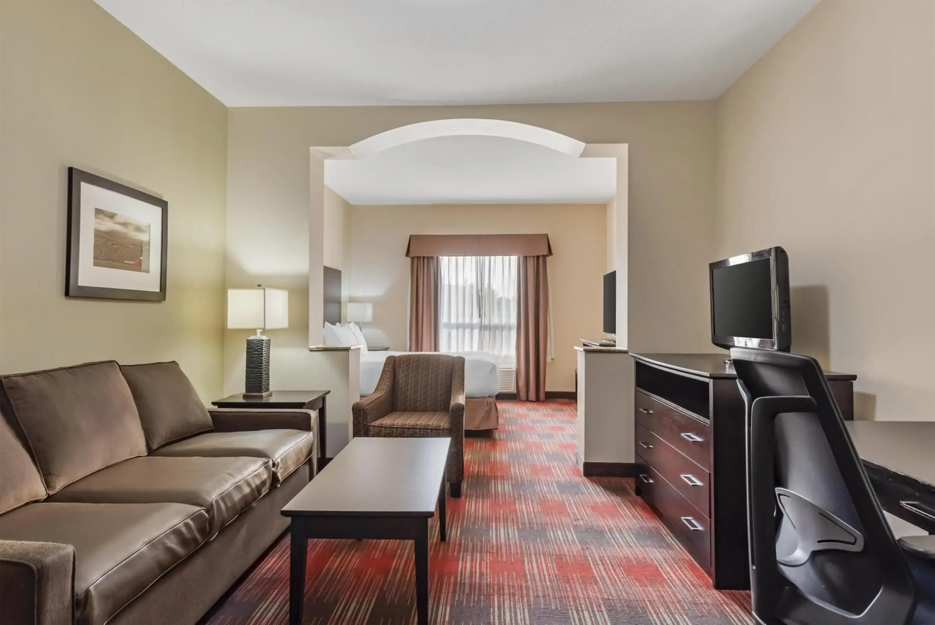 Bedroom in Best Western Plus Red Deer Inn & Suite Bedroom in Best Western Plus Red Deer Inn & Suite